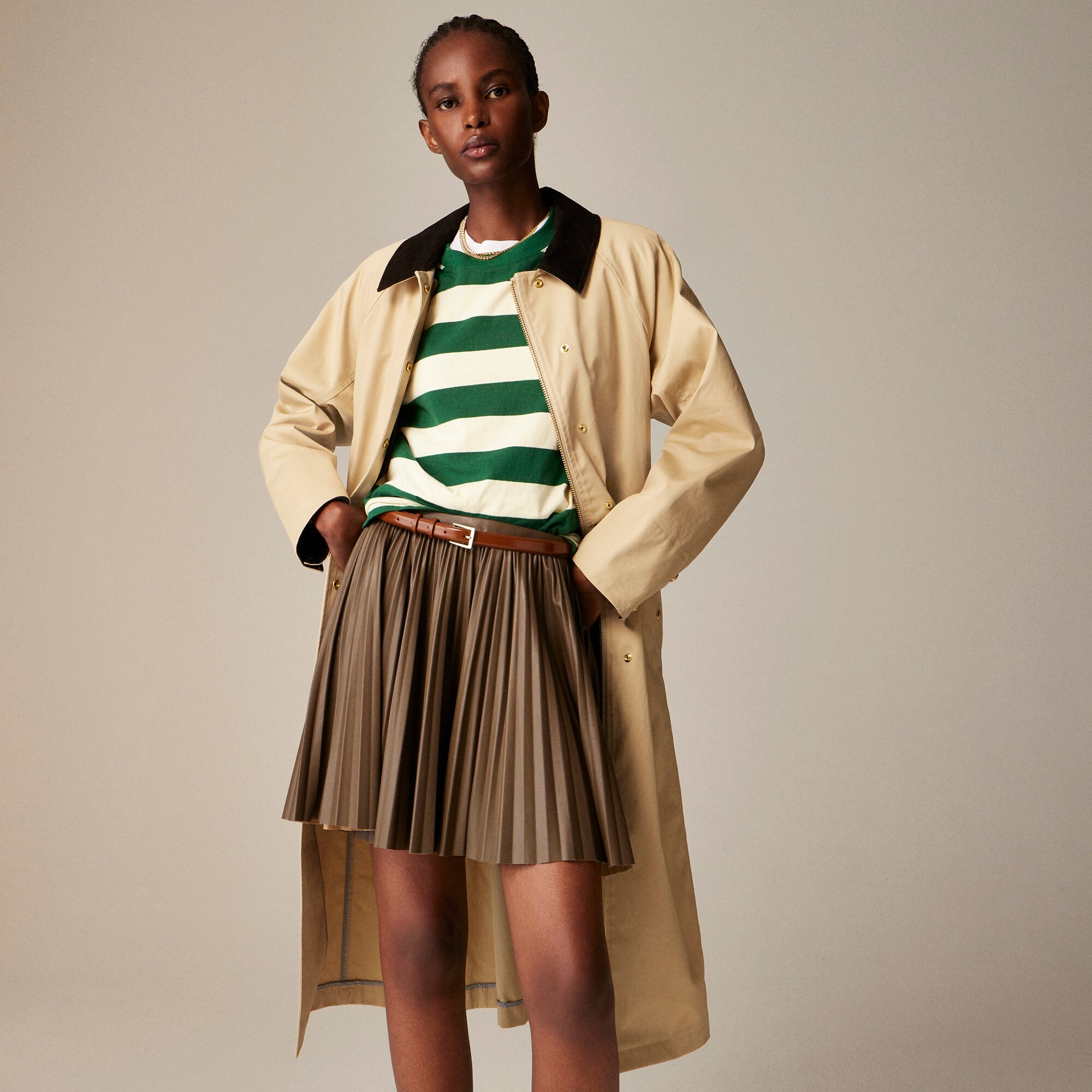 Swingy pleated mini skirt in faux leather