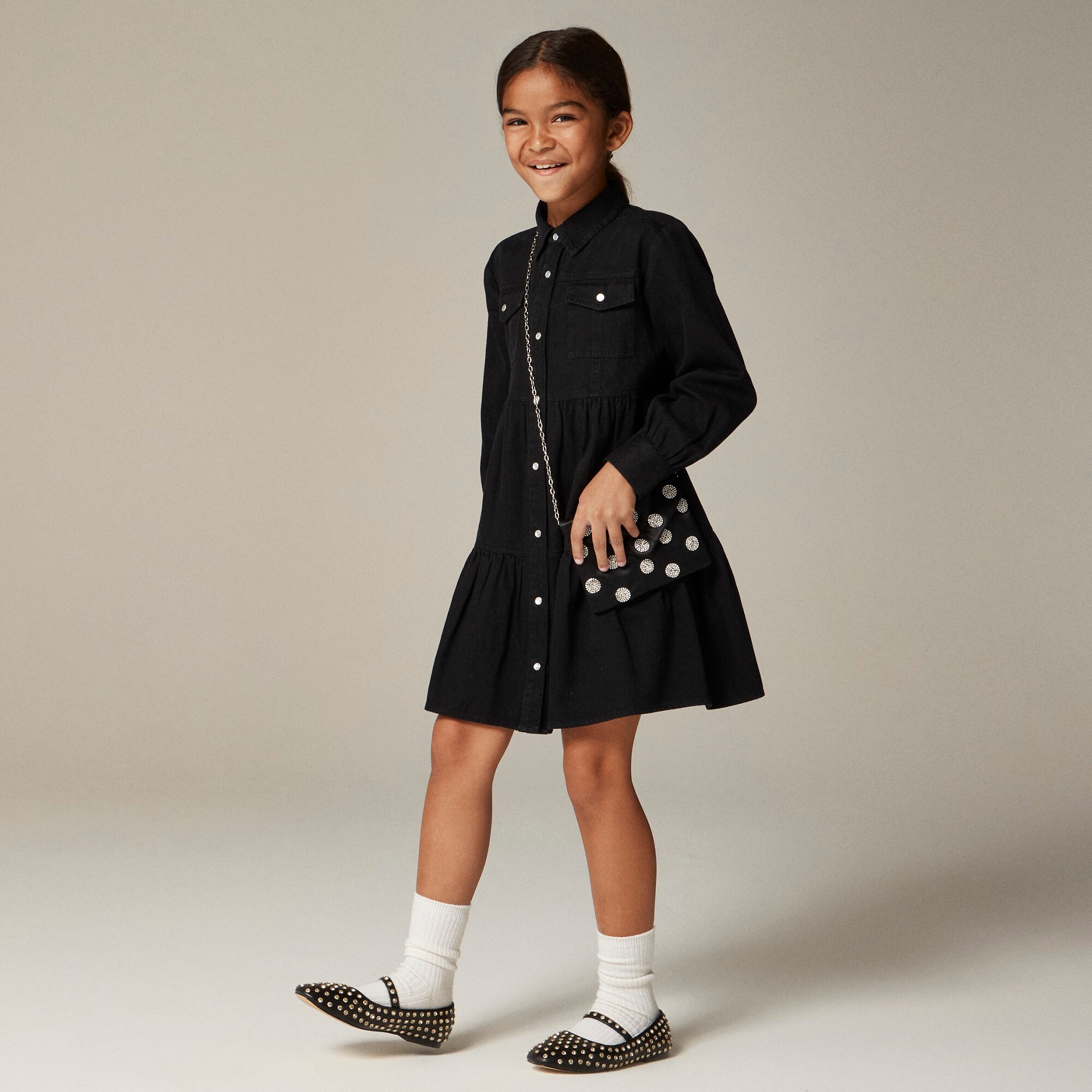  Girls' long-sleeve patch-pocket shirt-dress in drapey denim