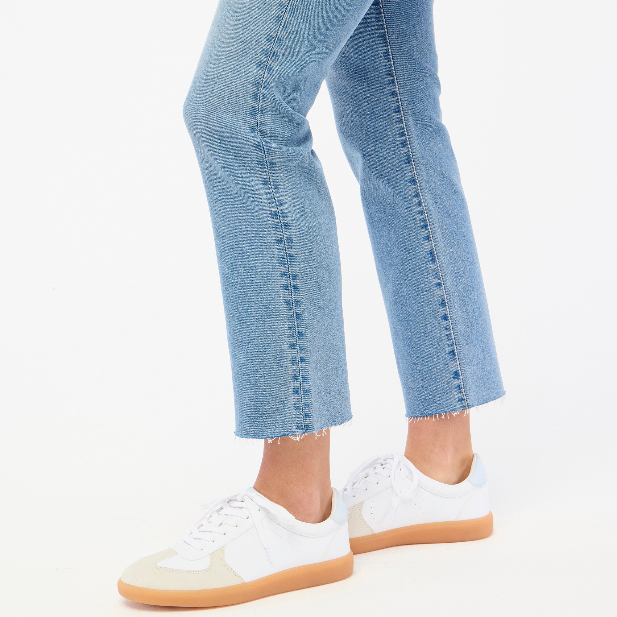 Petite essential straight jean in all-day stretch