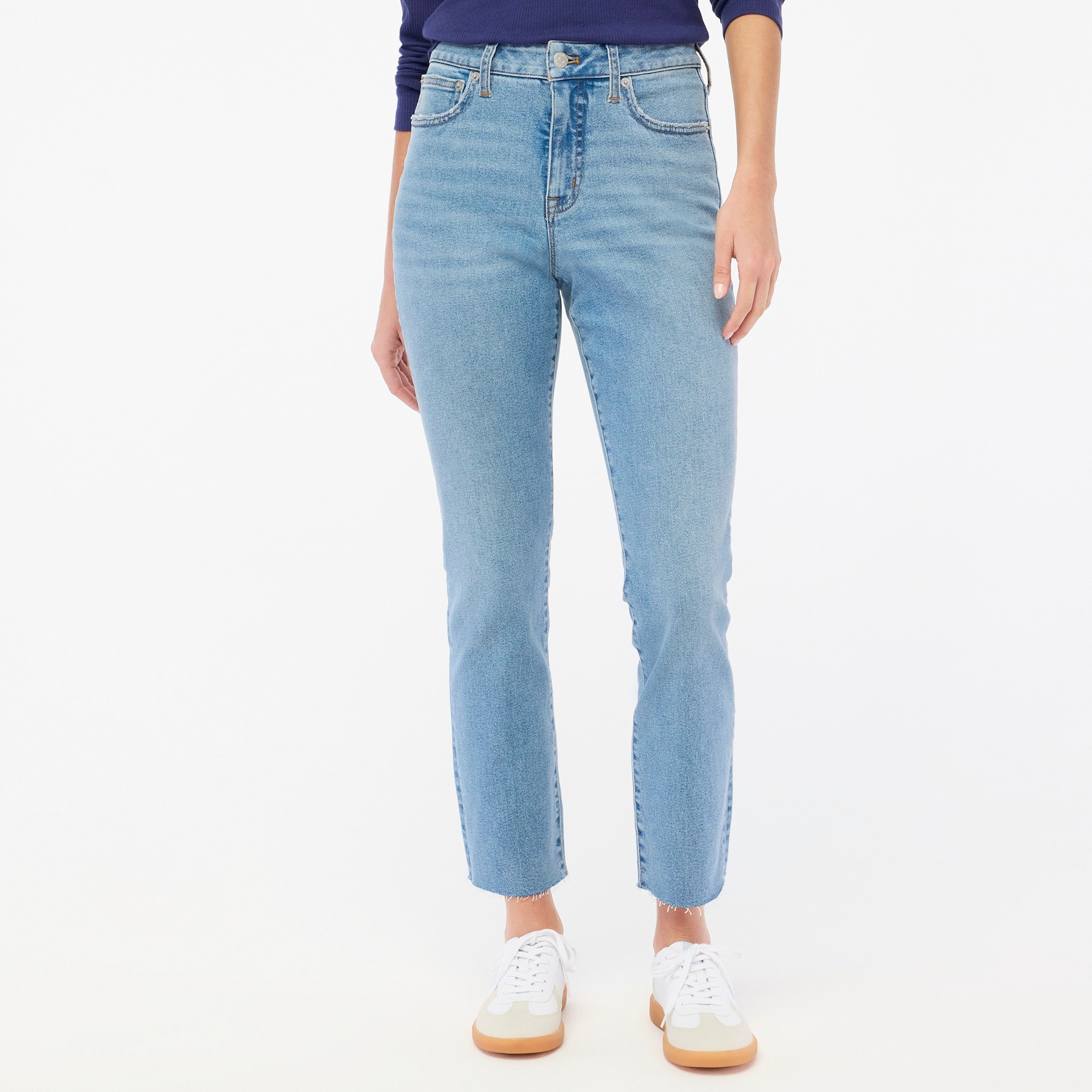 Essential straight jean in all-day stretch