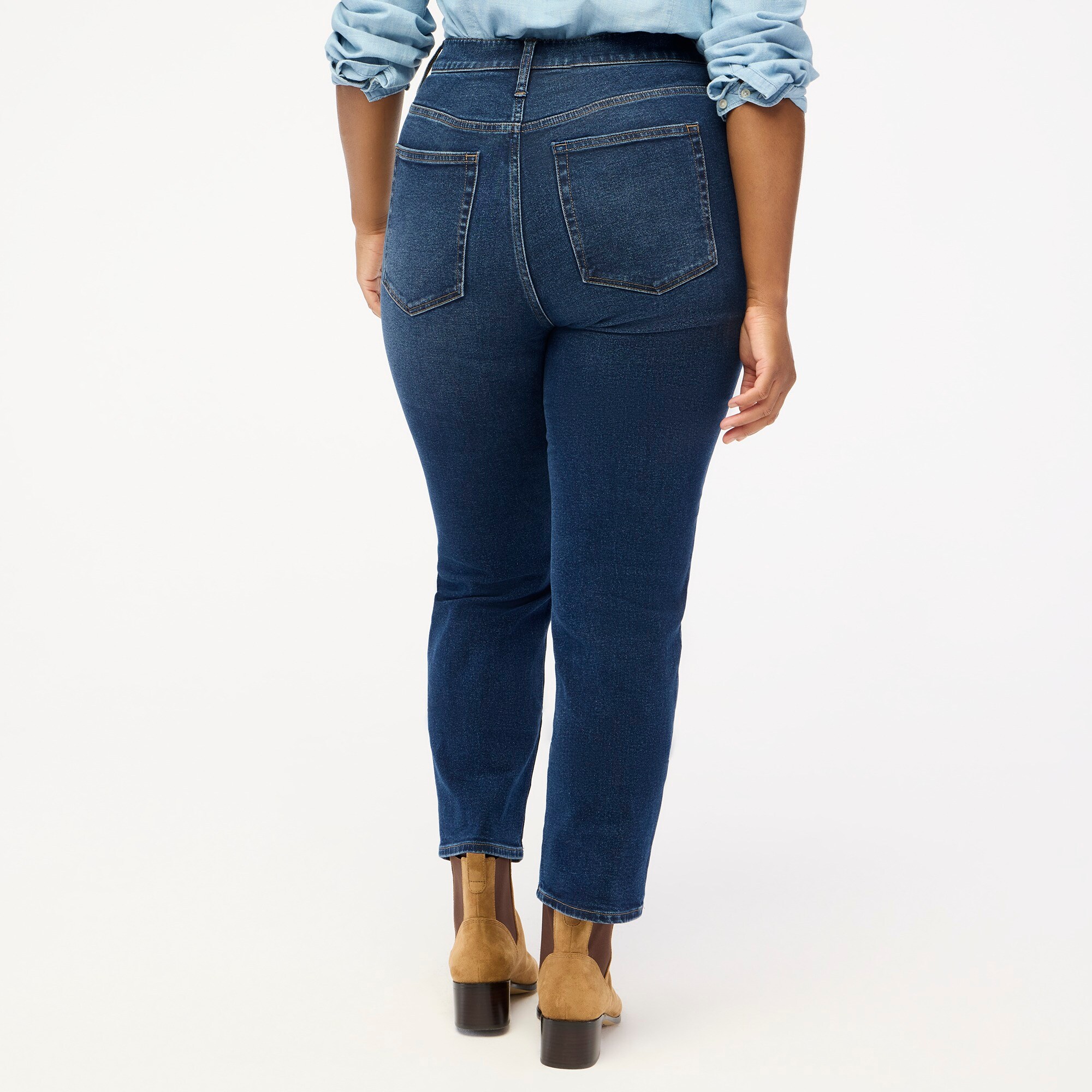 Petite curvy essential straight jean in all-day stretch