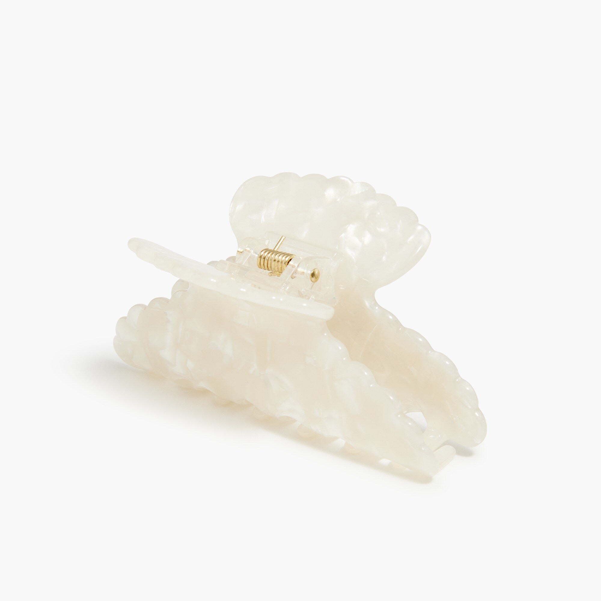 Scalloped claw clip