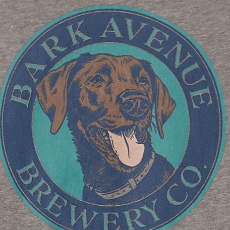 Retro SUV graphic tee NAVY BEACH 