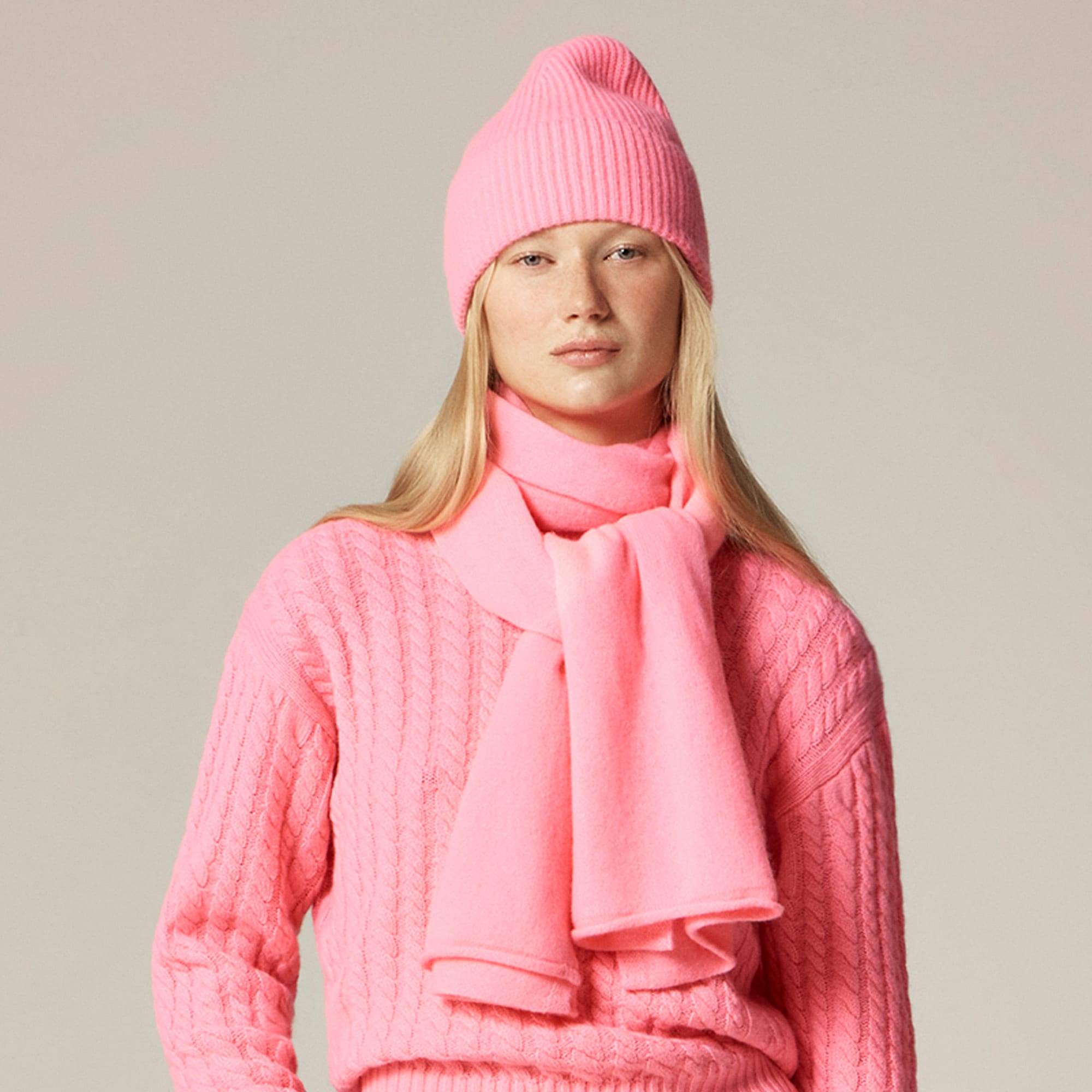Ribbed cashmere beanie