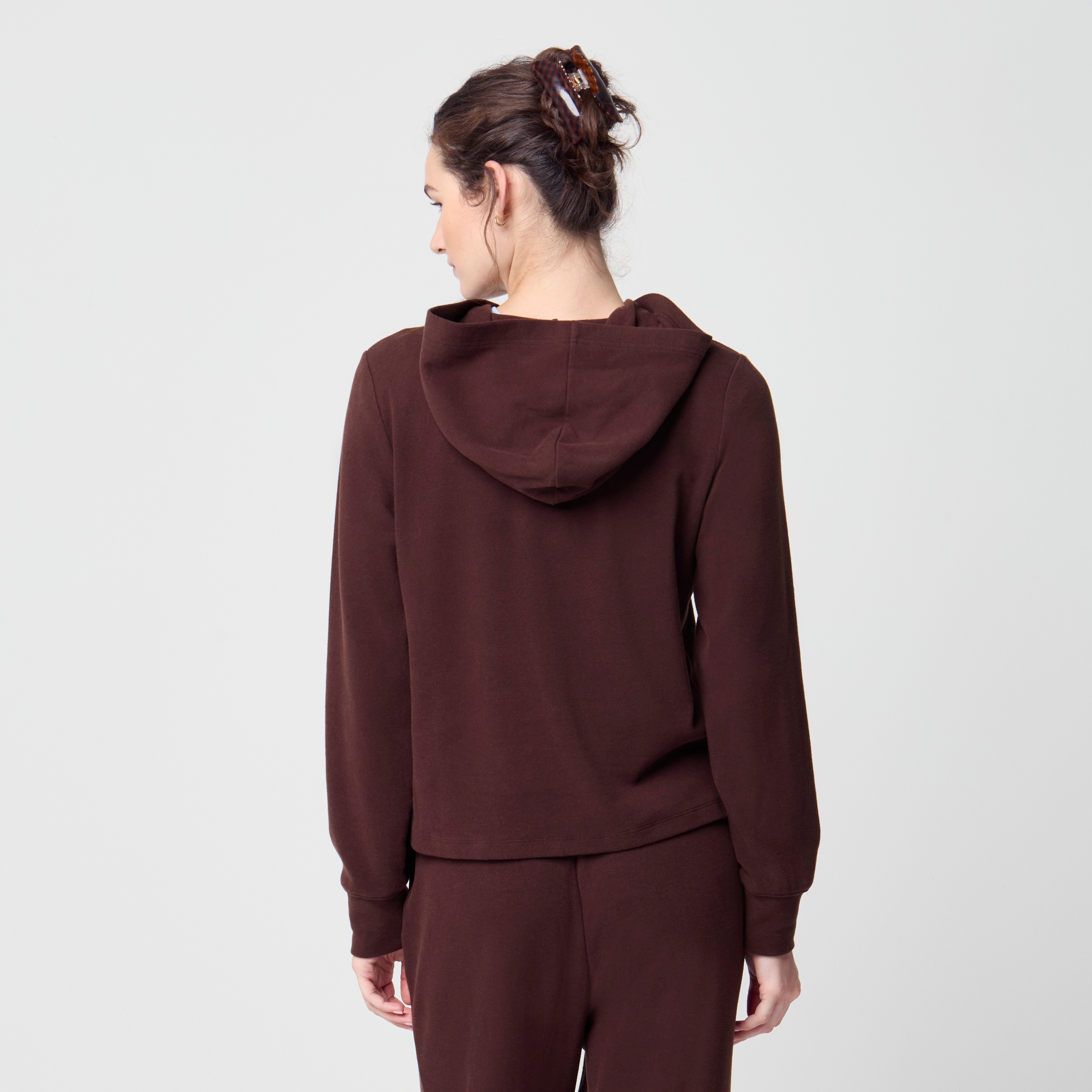 Knit hoodie cloudspun yarn