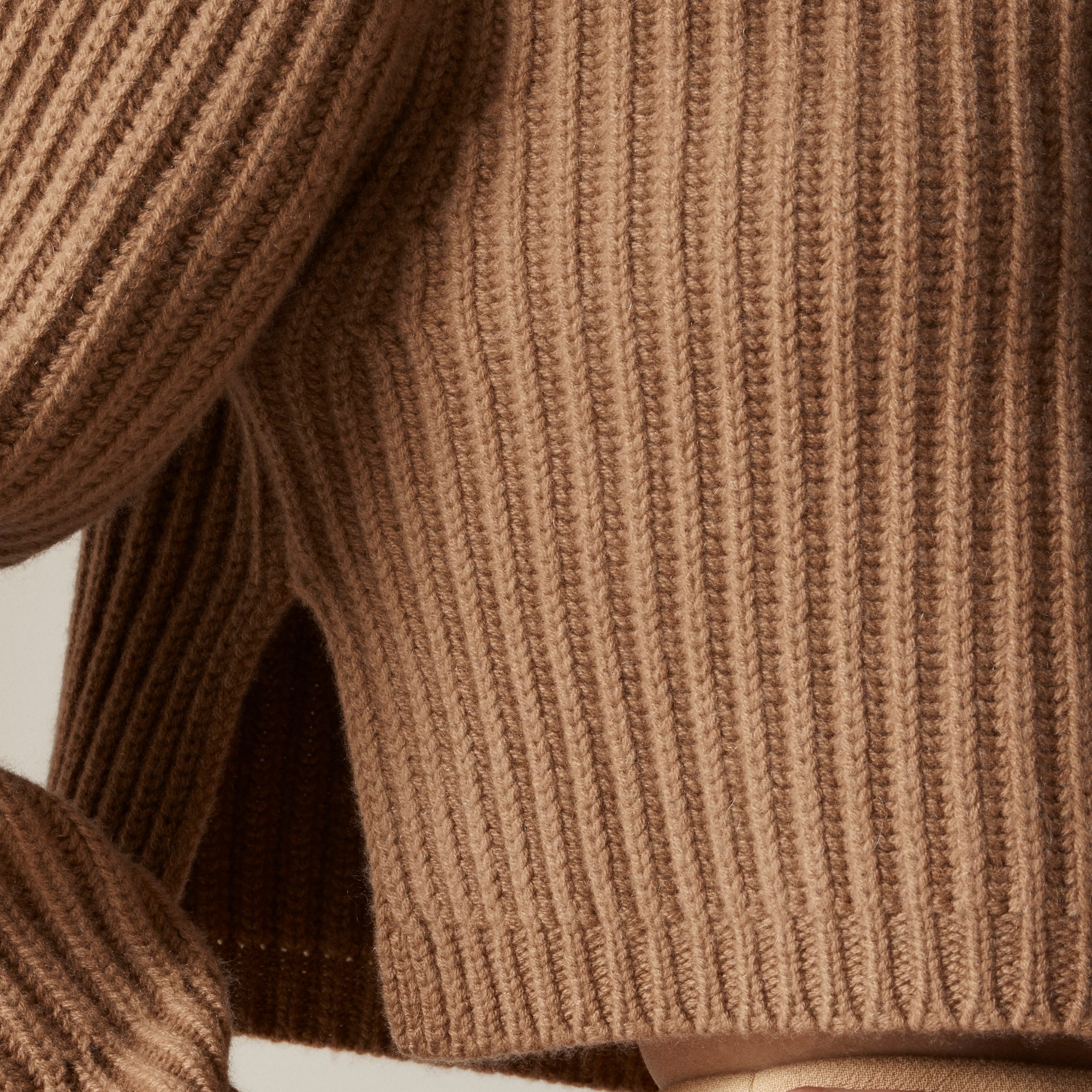 Spring Street Cropped Ribbed Cashmere Crewneck Sweater For Women