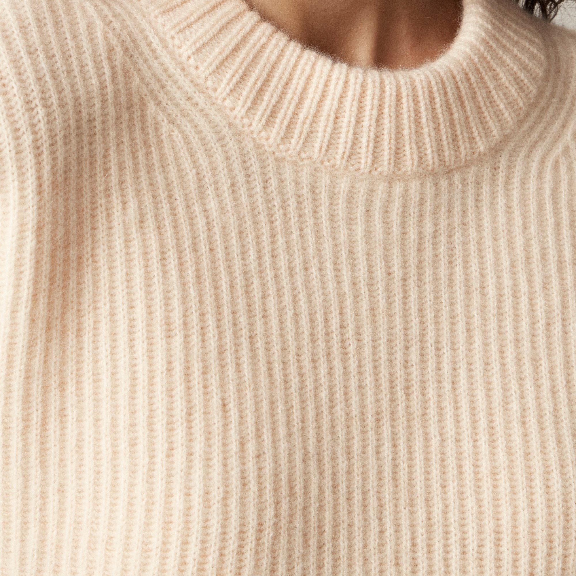 Ribbed cashmere oversized sweater