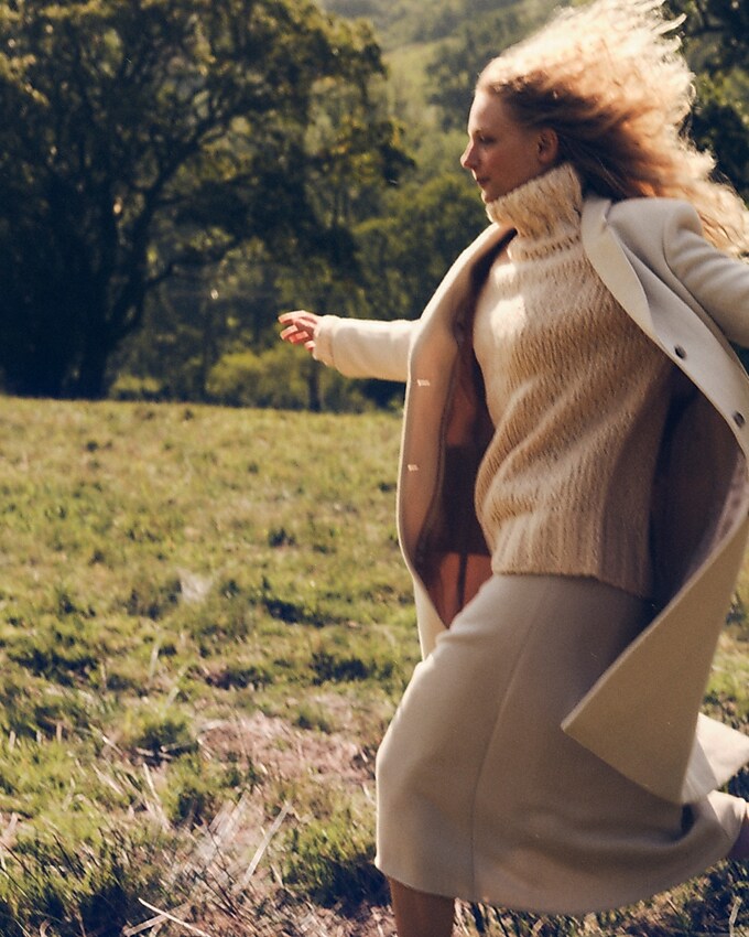 J.Crew: Oversized Turtleneck Sweater In Textured Yarn For Women J.Crew: Oversized Turtleneck Sweater In Textured Yarn For Women