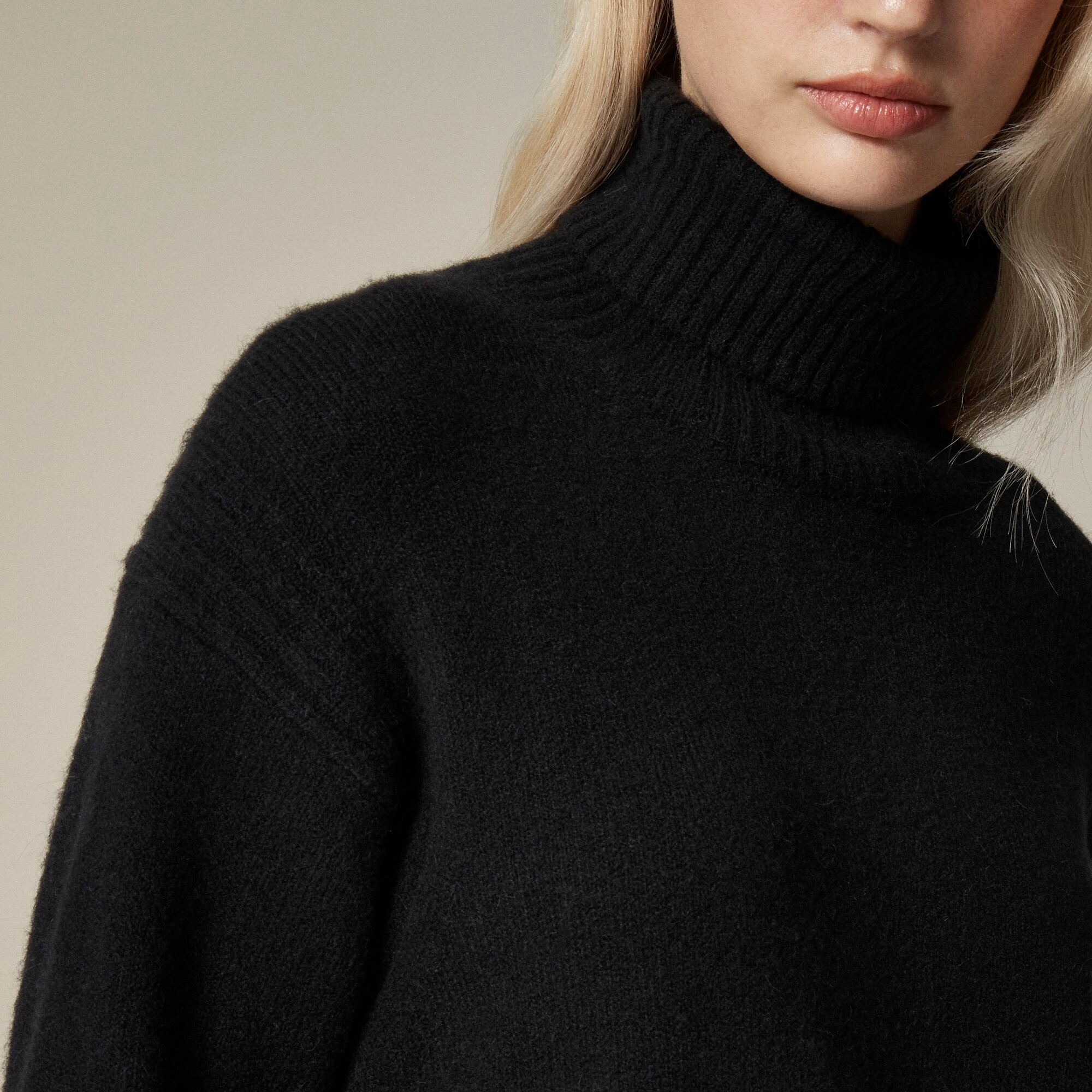 Turtleneck sweater in Supersoft yarn