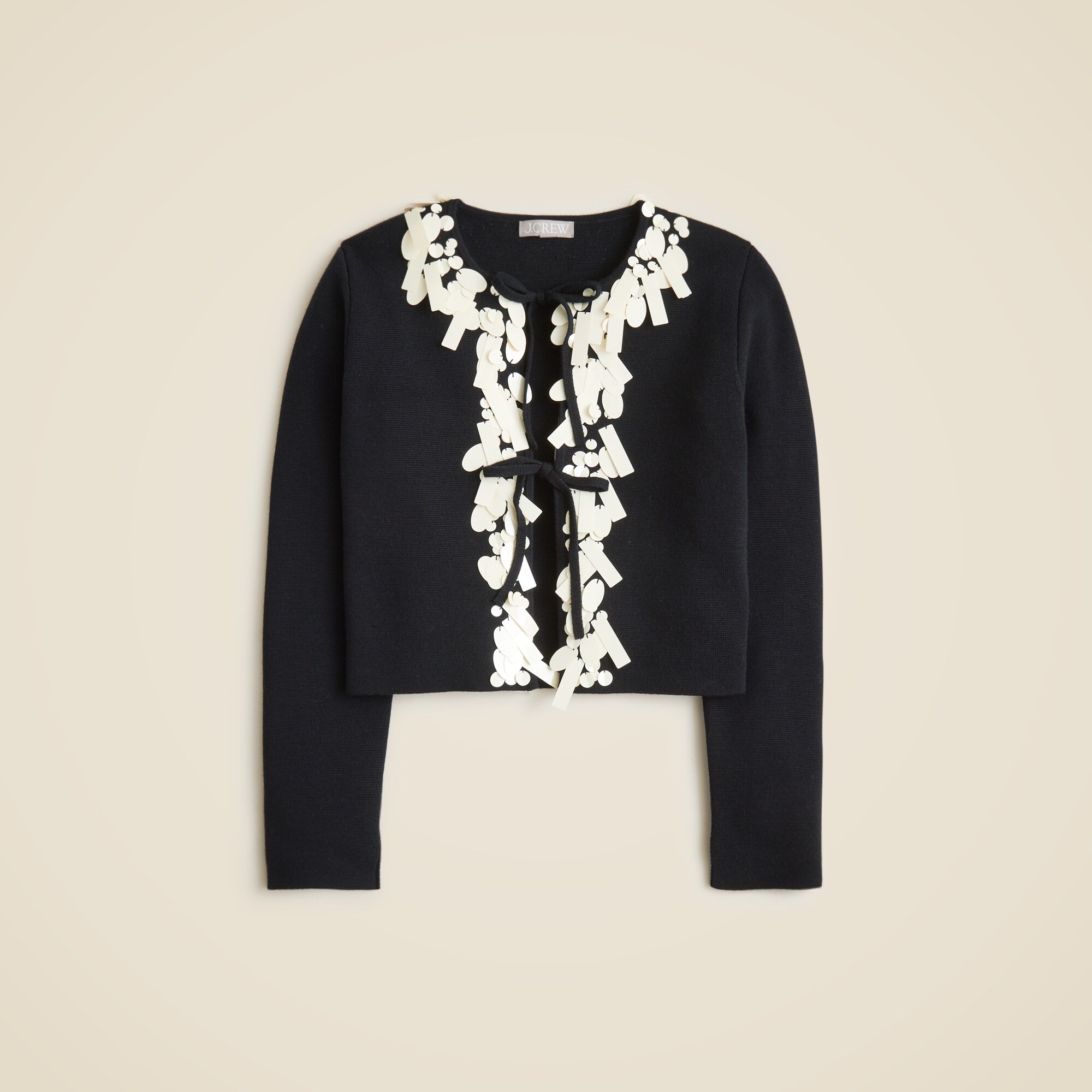CE726_BK0001?hei=1700&crop=0,0