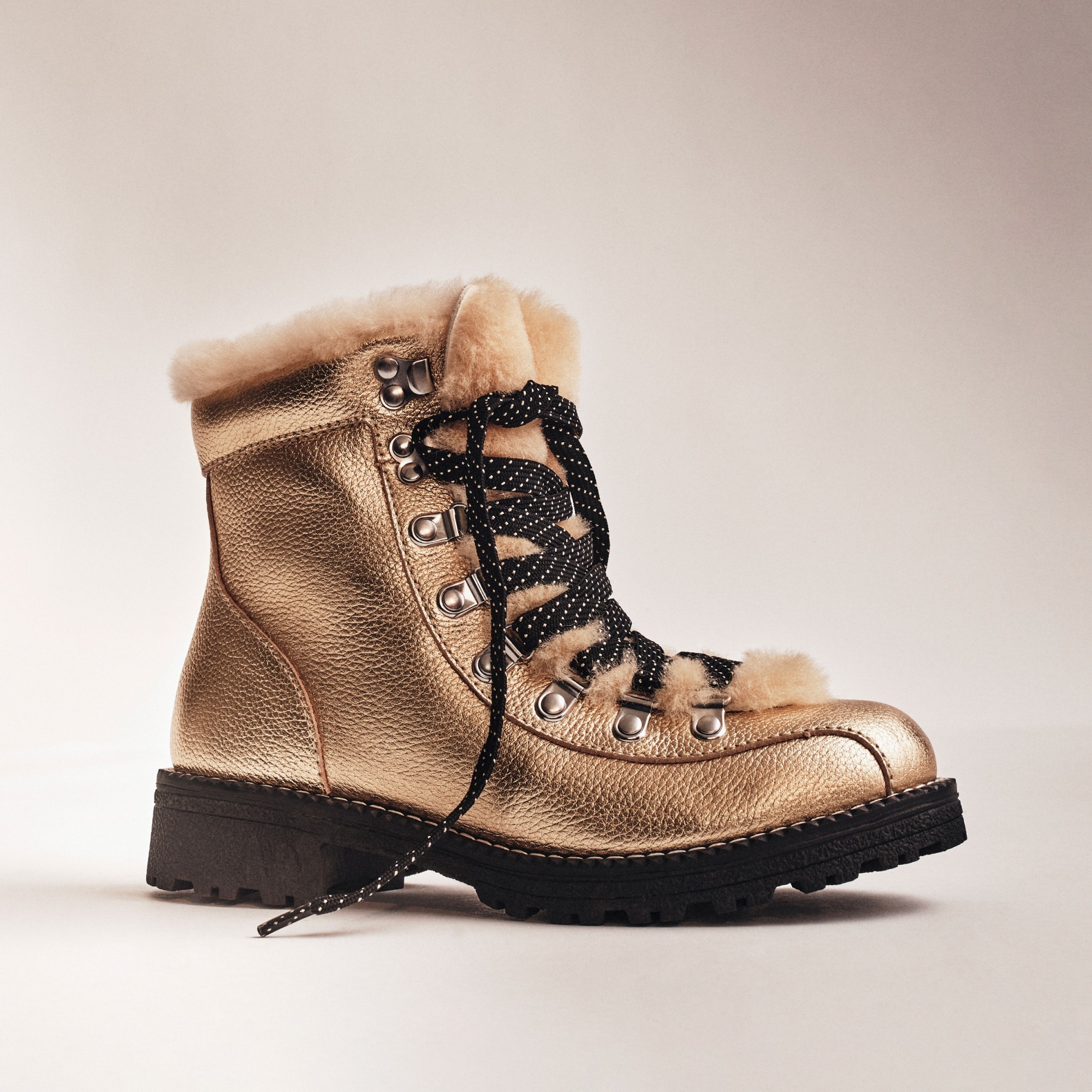 New Nordic boots in metallic leather