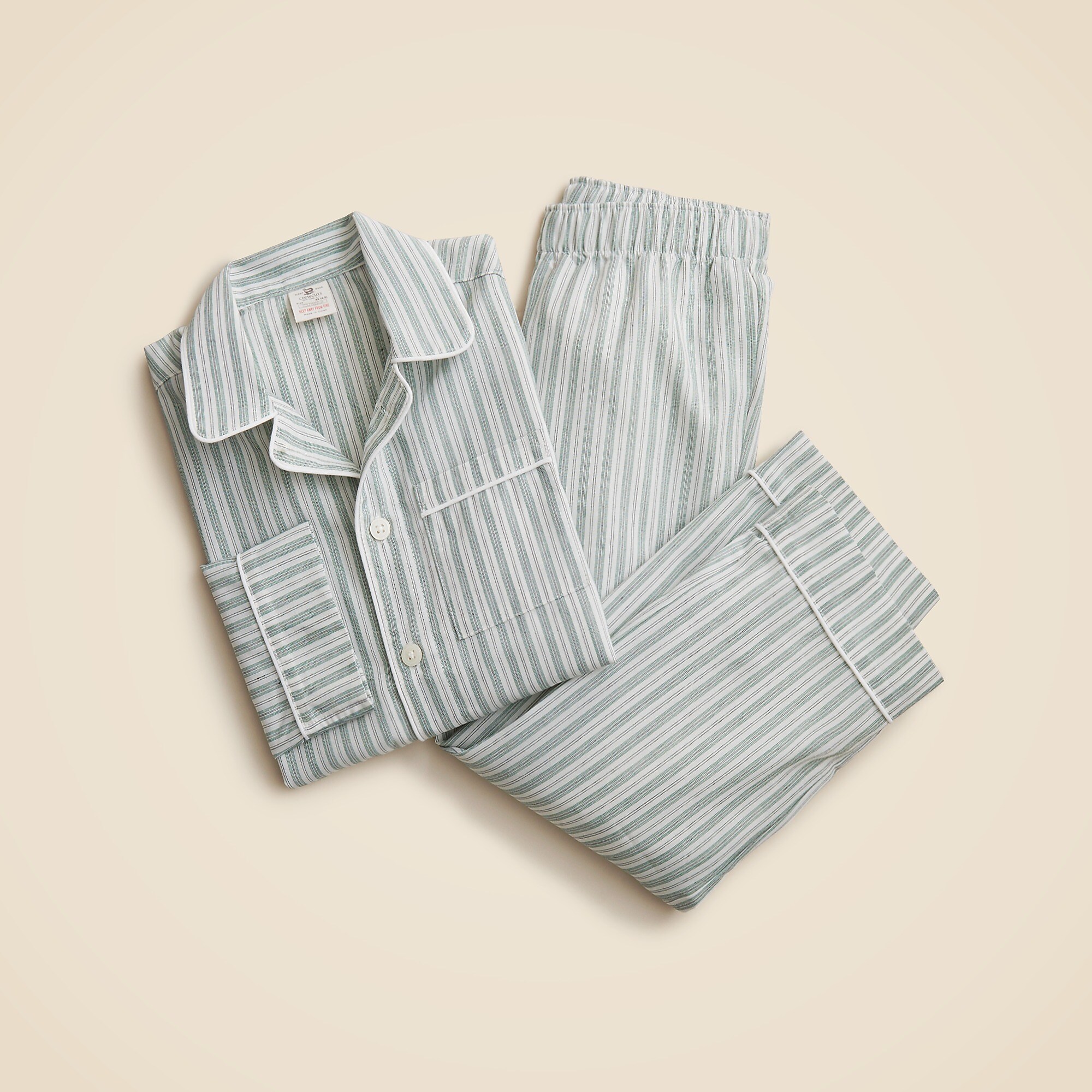 Kids' long-sleeve pajama set