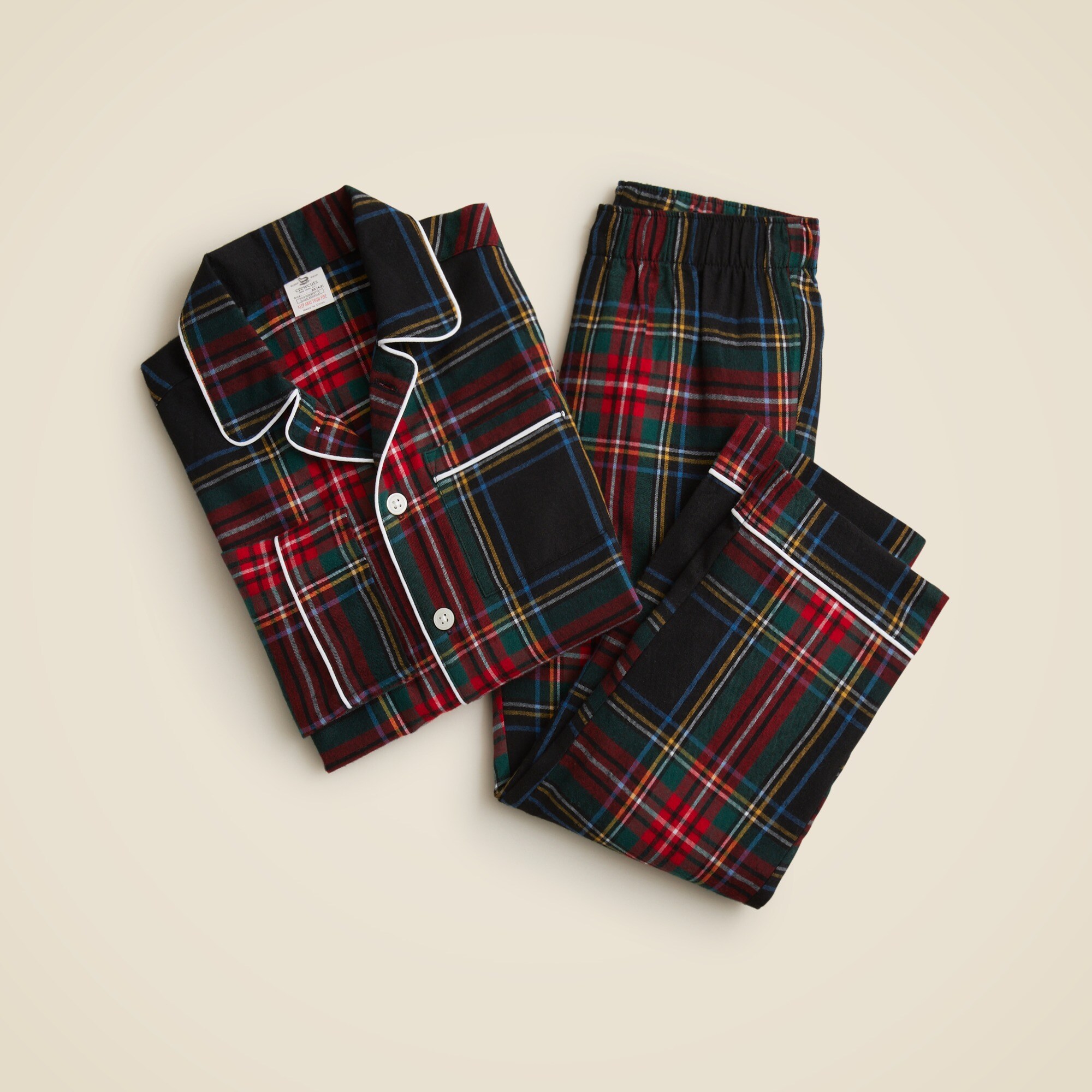 Kids' long-sleeve flannel pajama set