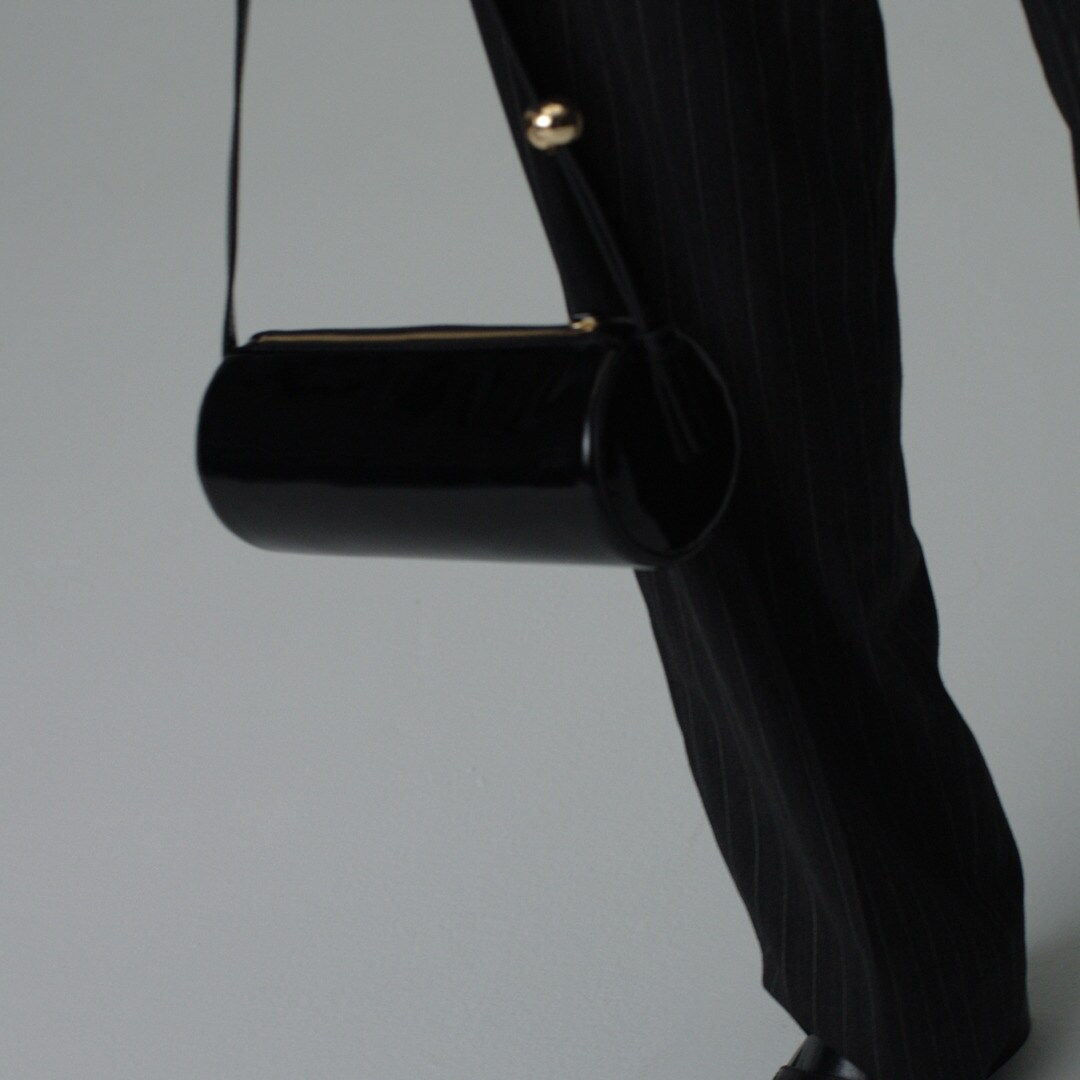 Bordeaux bag in patent leather