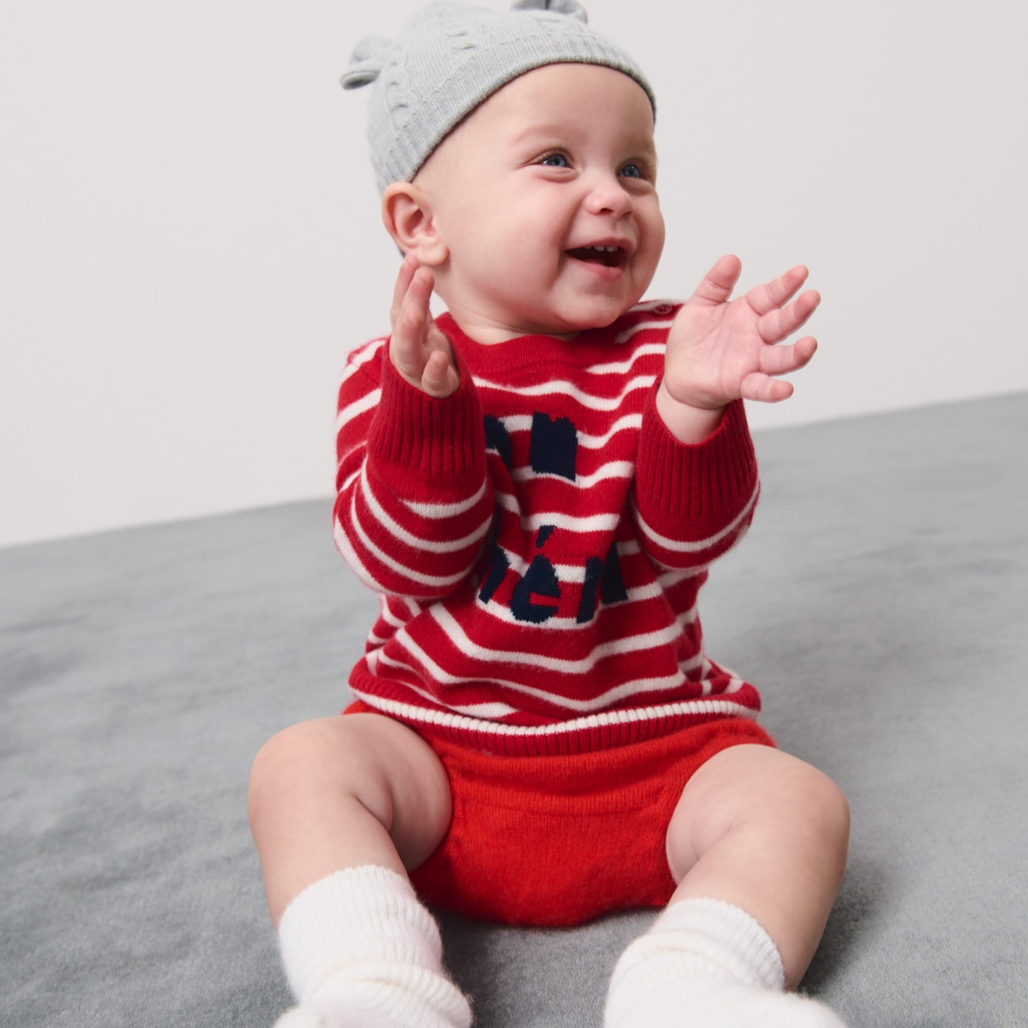  Limited-edition baby cashmere "mon cheri" crewneck sweater