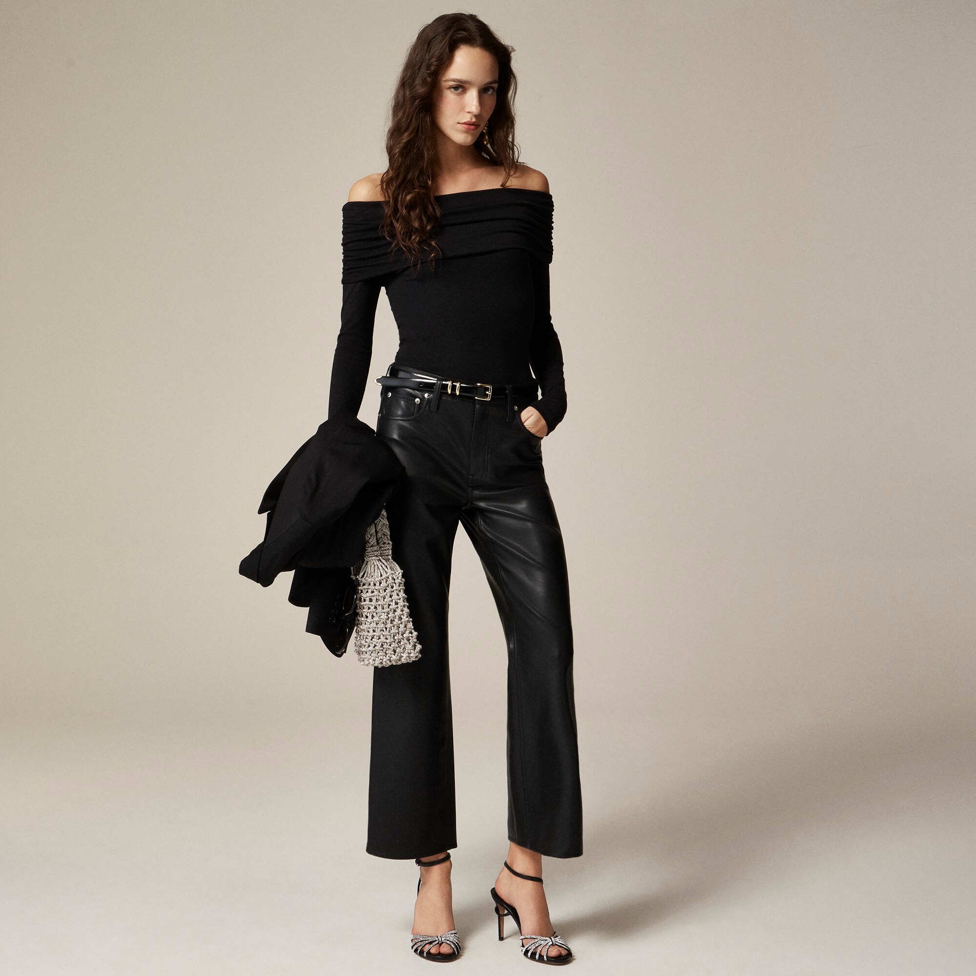 Refined rib off-the-shoulder top