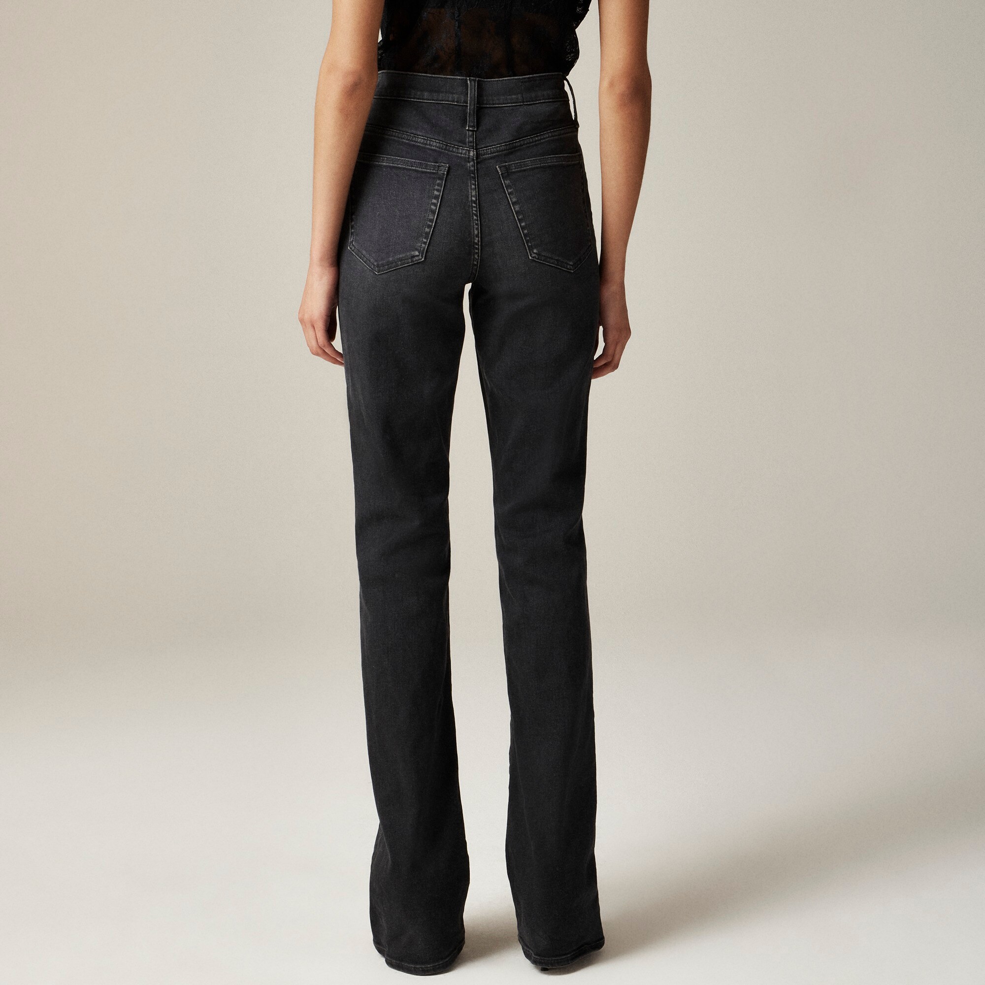 High-rise bootcut jean in 2003 super-stretch