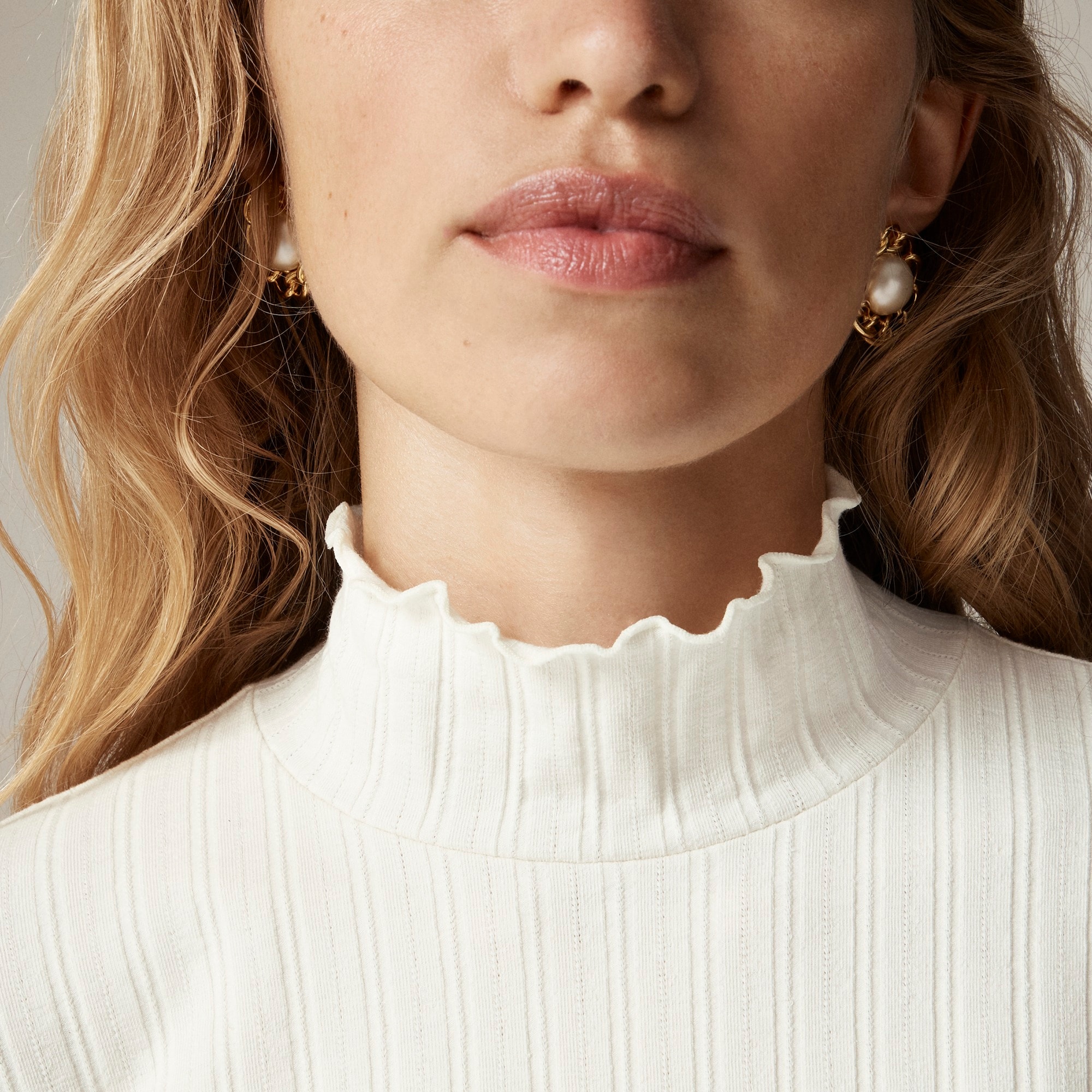 Pointelle knit turtleneck - image 3