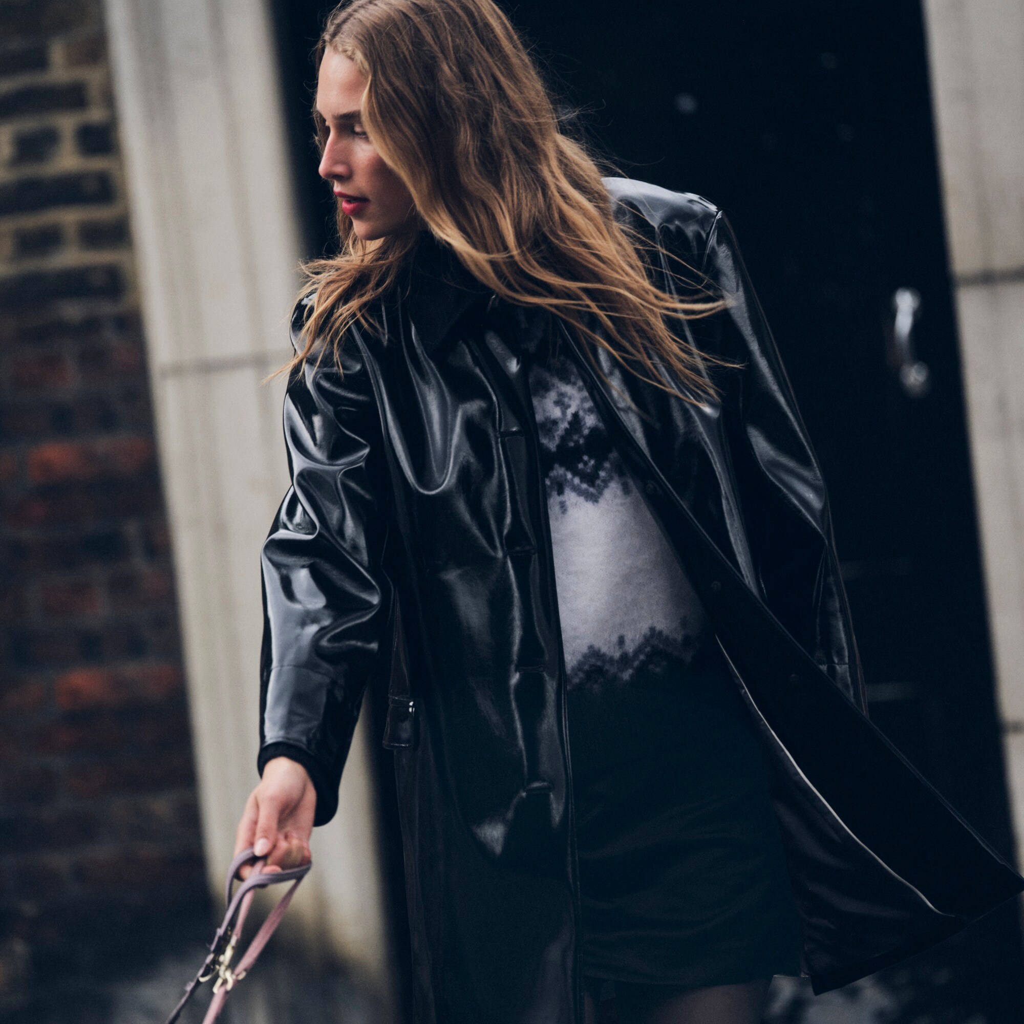 Belted mini skirt in duchesse satin
