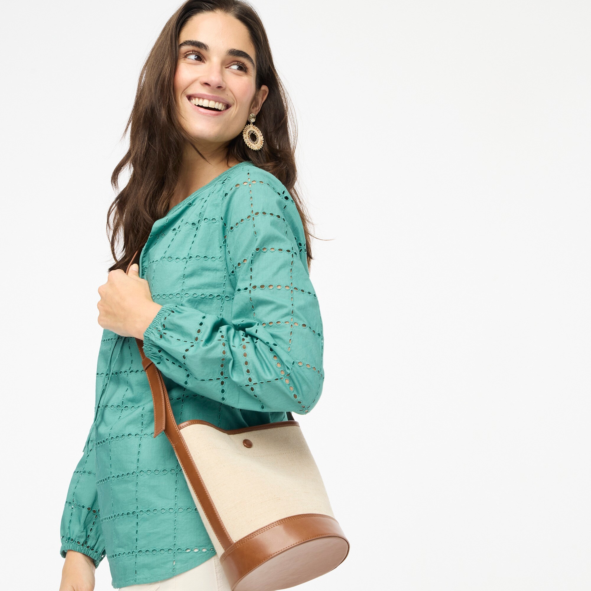 Canvas bucket bag