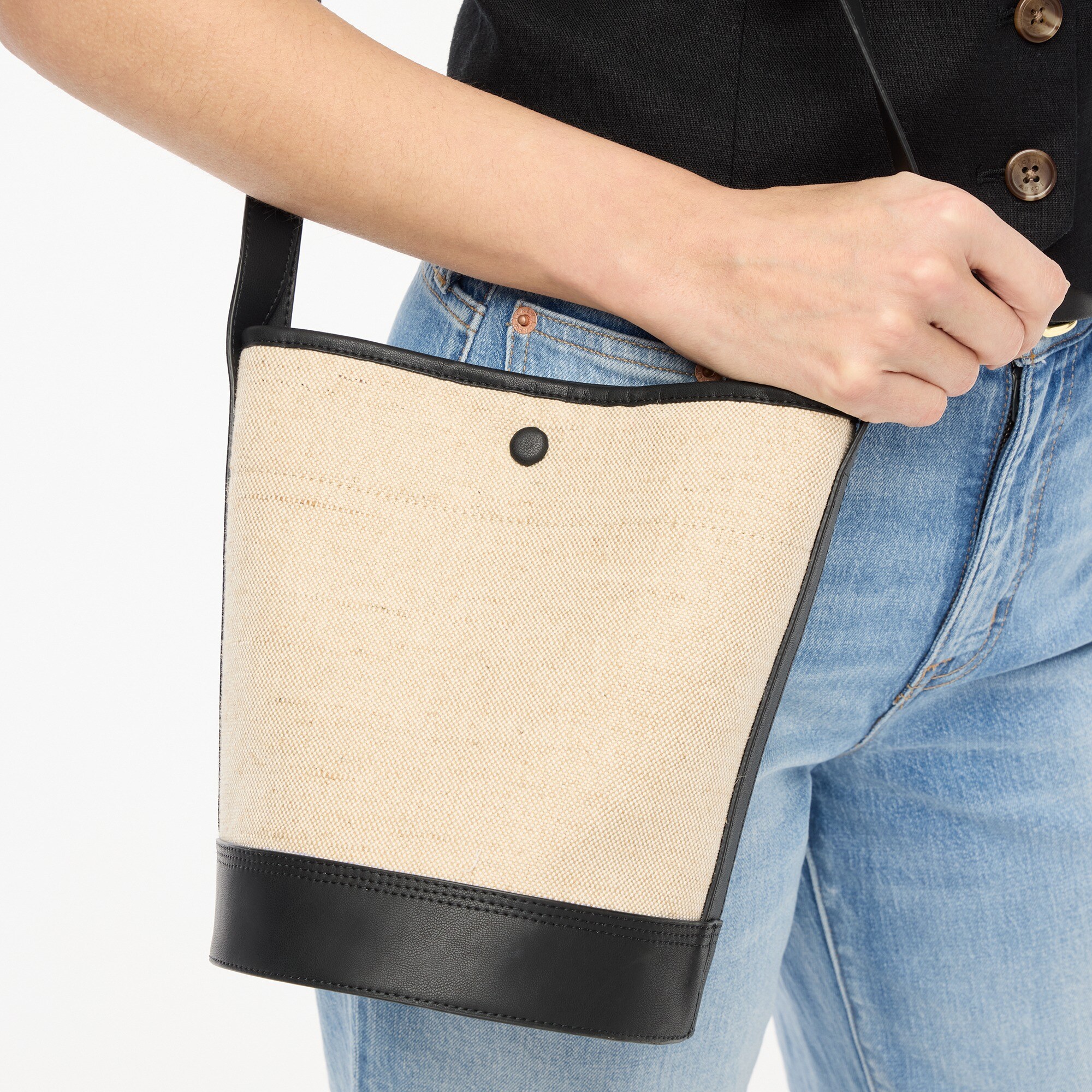 Canvas bucket bag