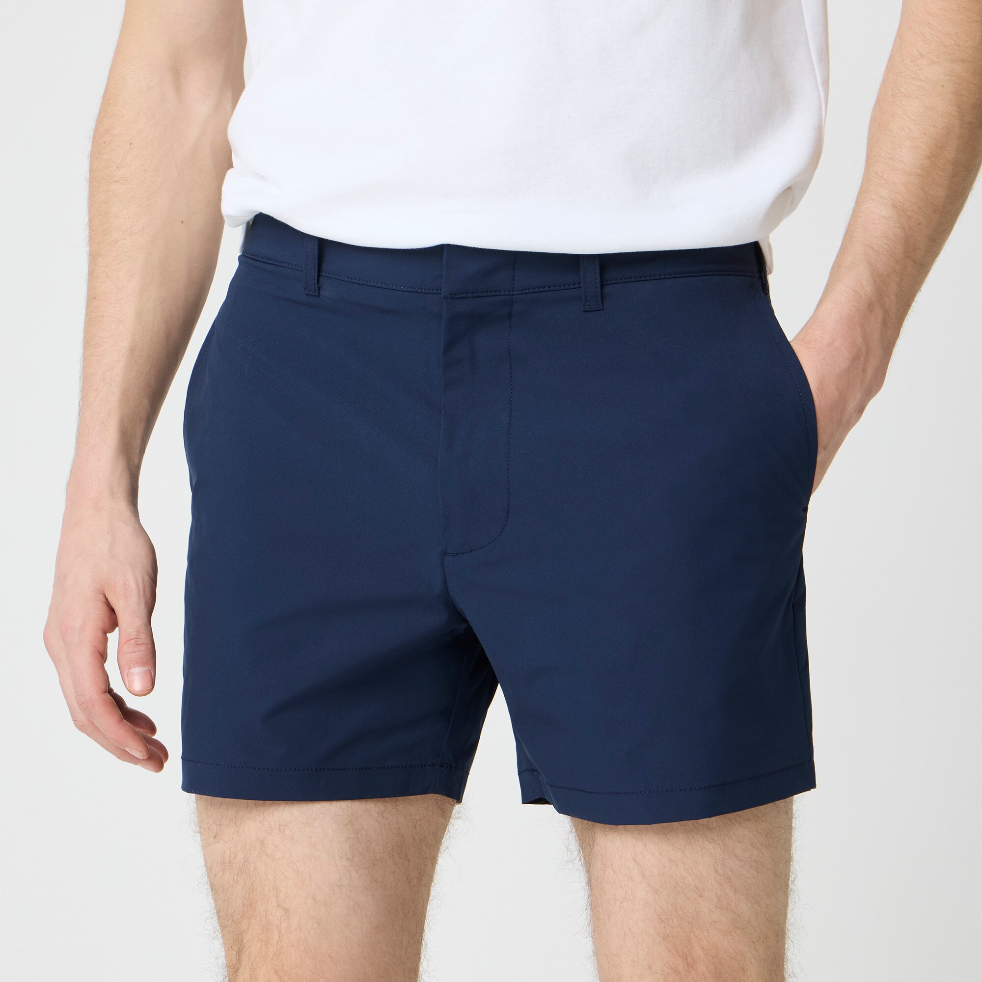 5" tech short