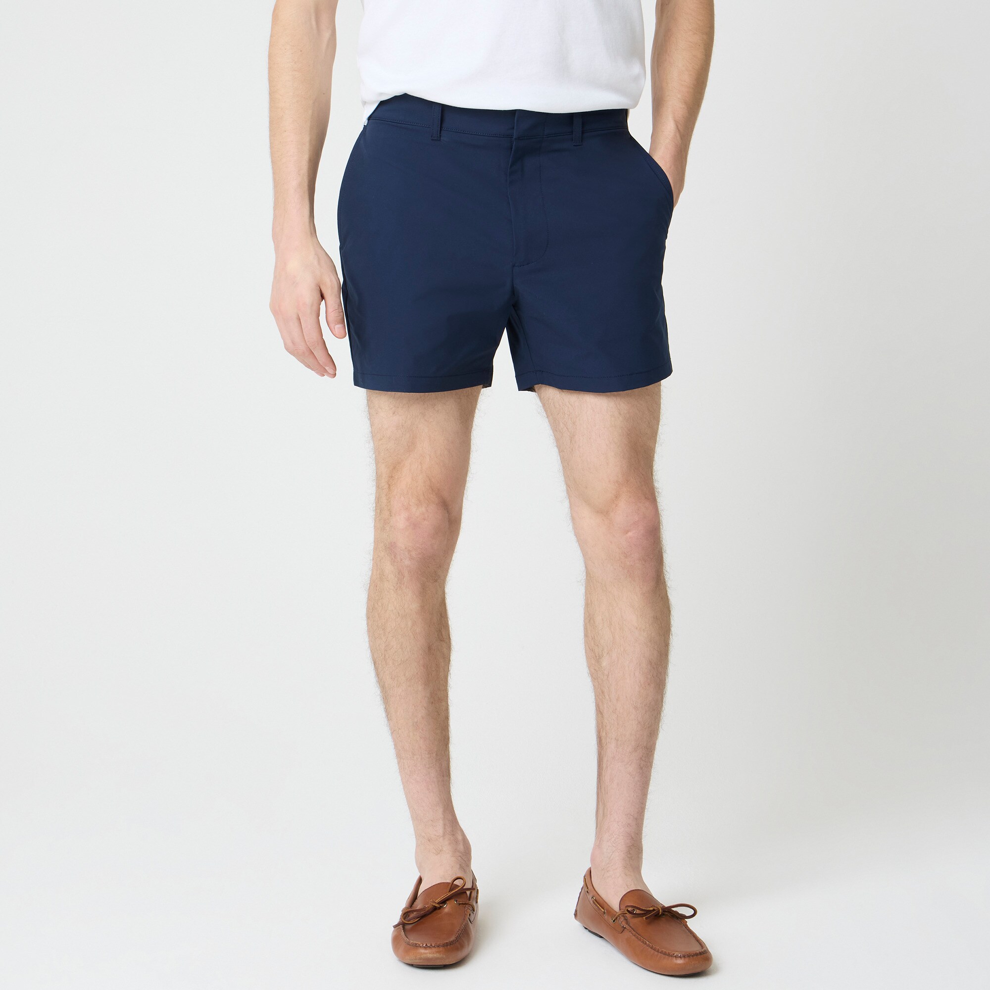 5" tech short
