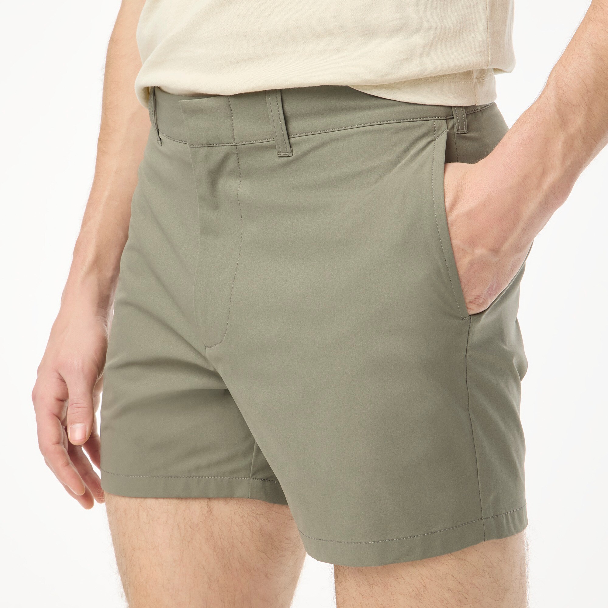 5" tech short
