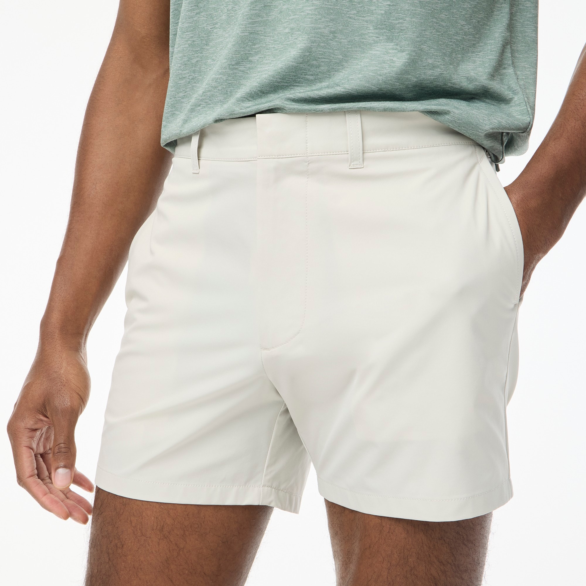 5" tech short