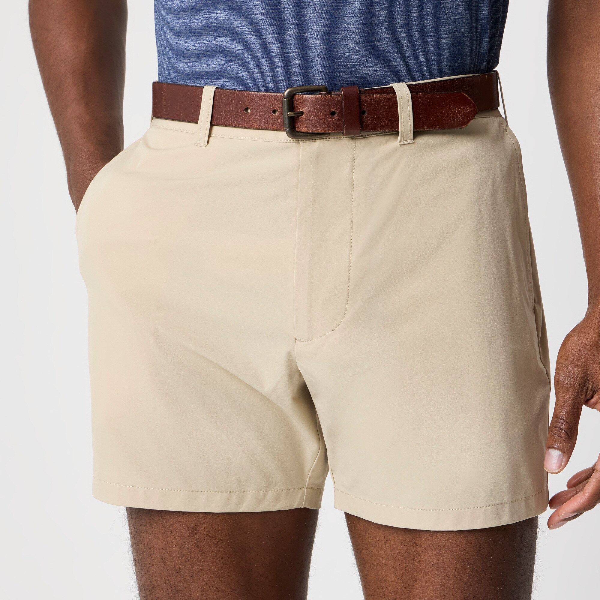 5" tech short