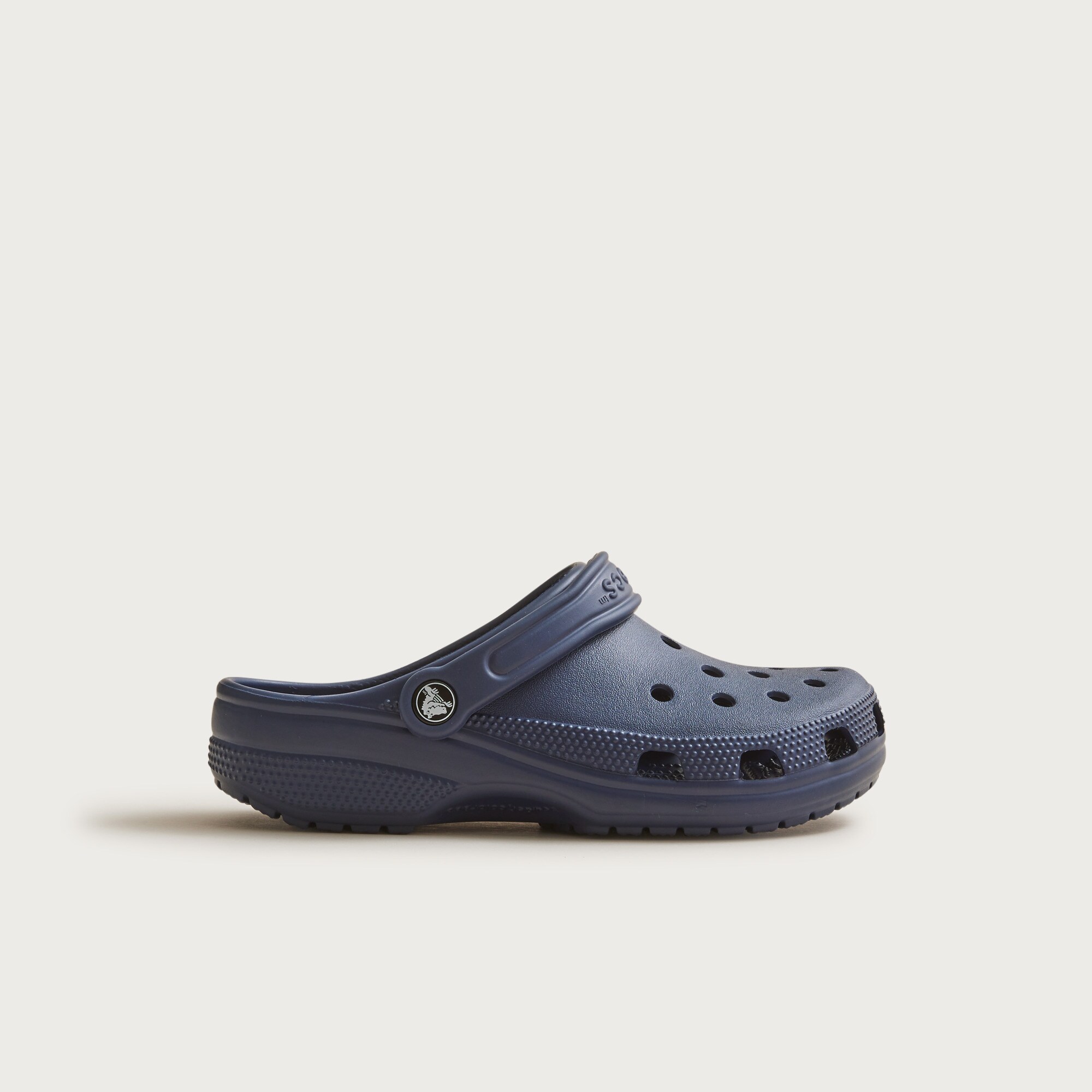 Crocs™ women's classic clogs
