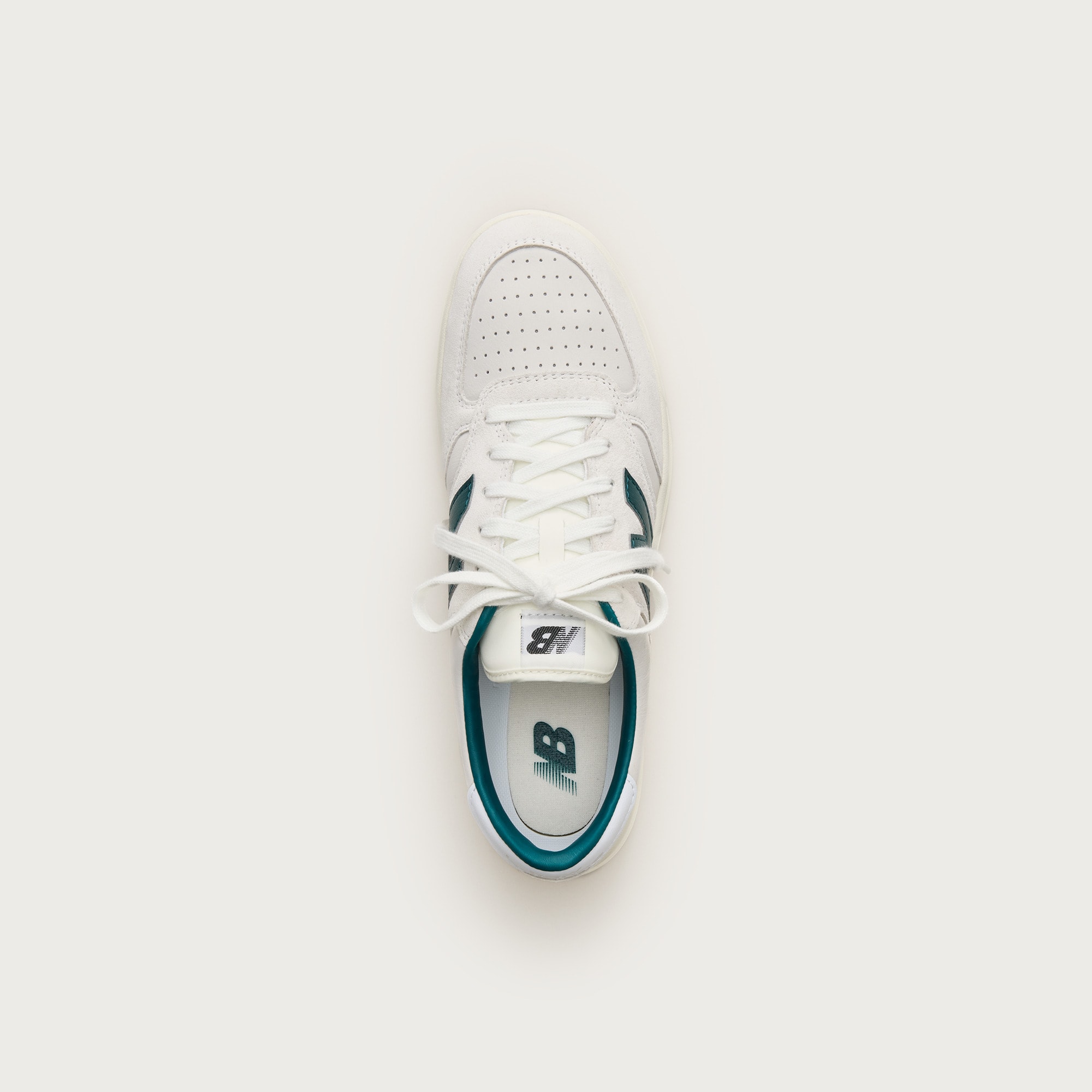 New Balance® T500 unisex sneakers
