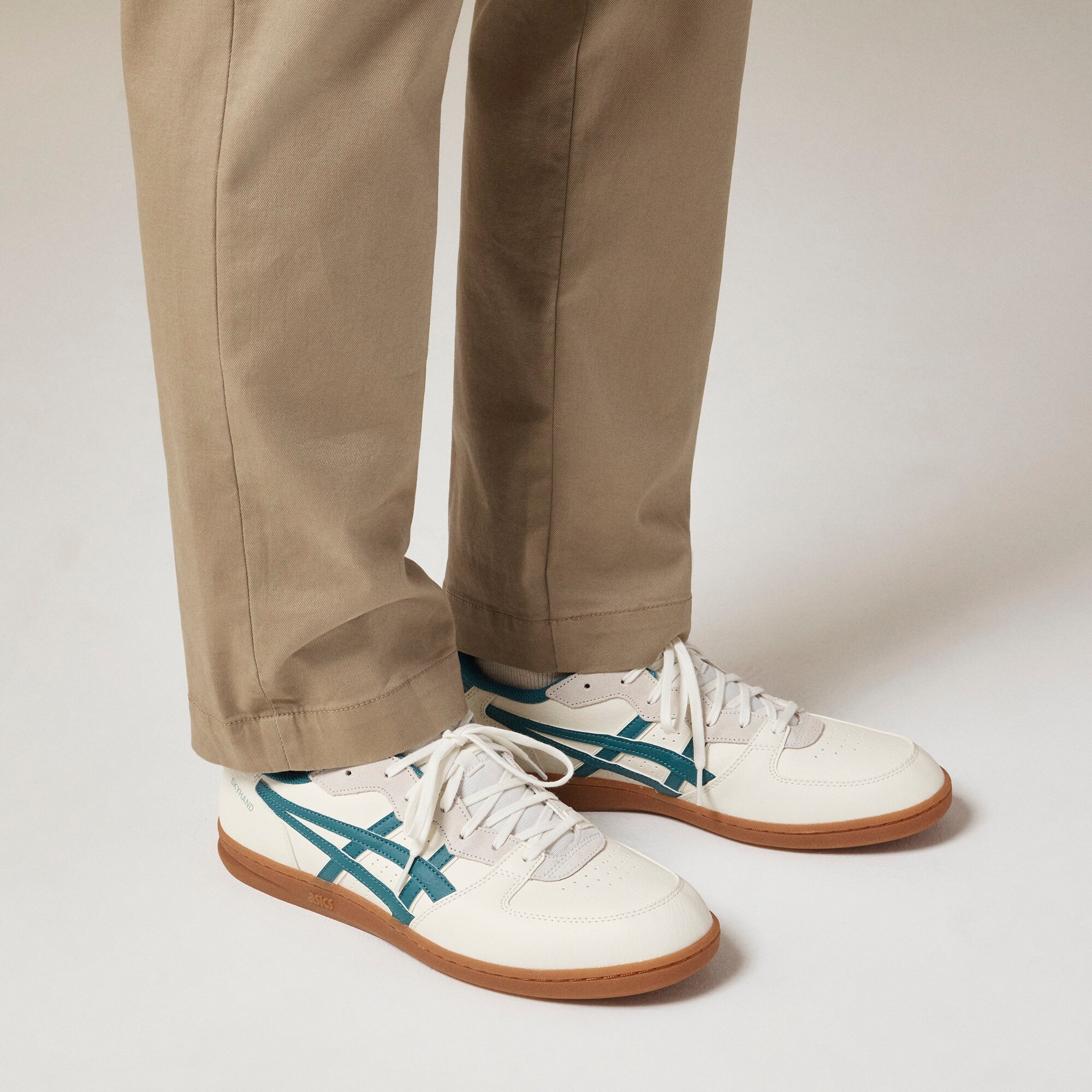 ASICS® SKYHAND™ OG sneakers