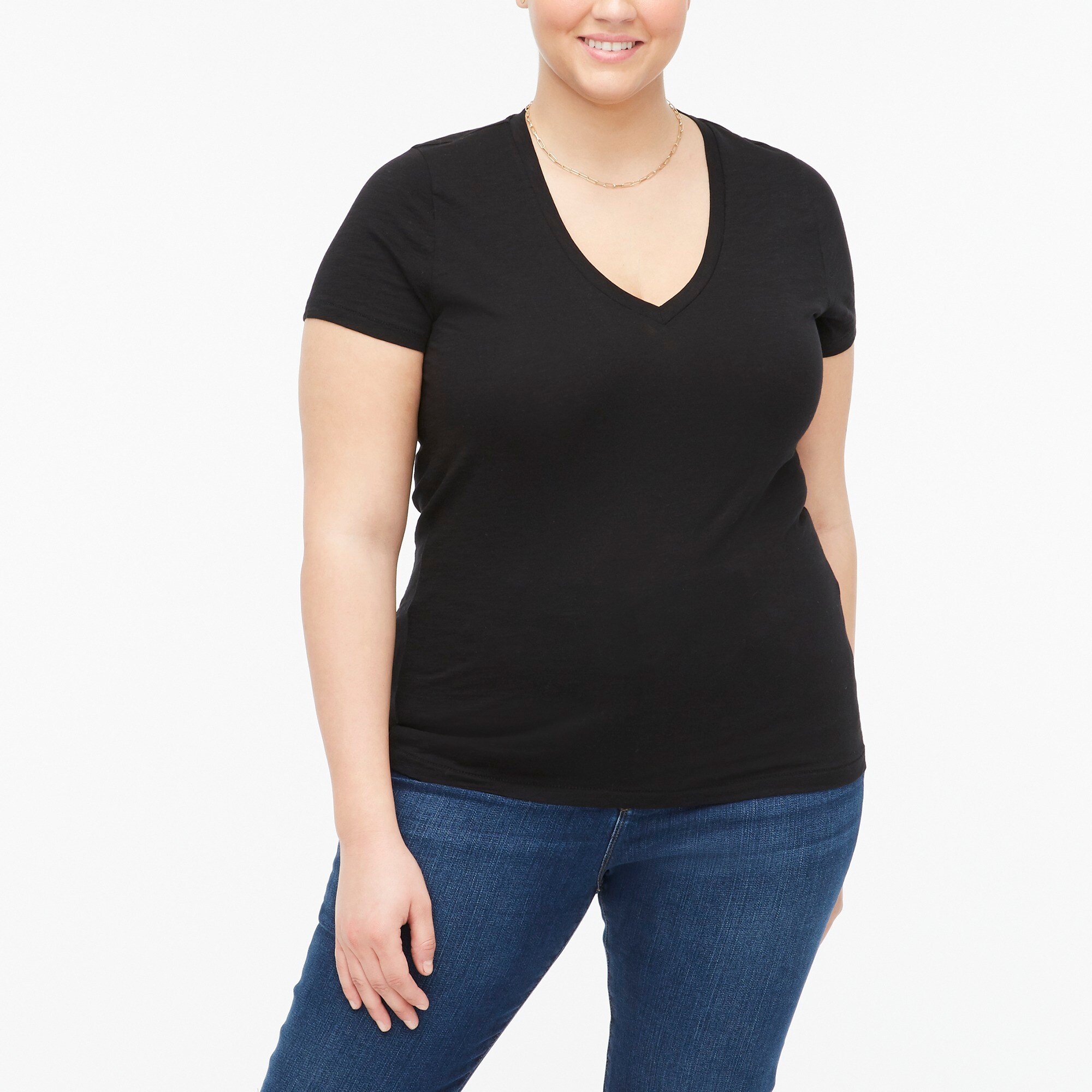 Short-sleeve vintage cotton V-neck tee