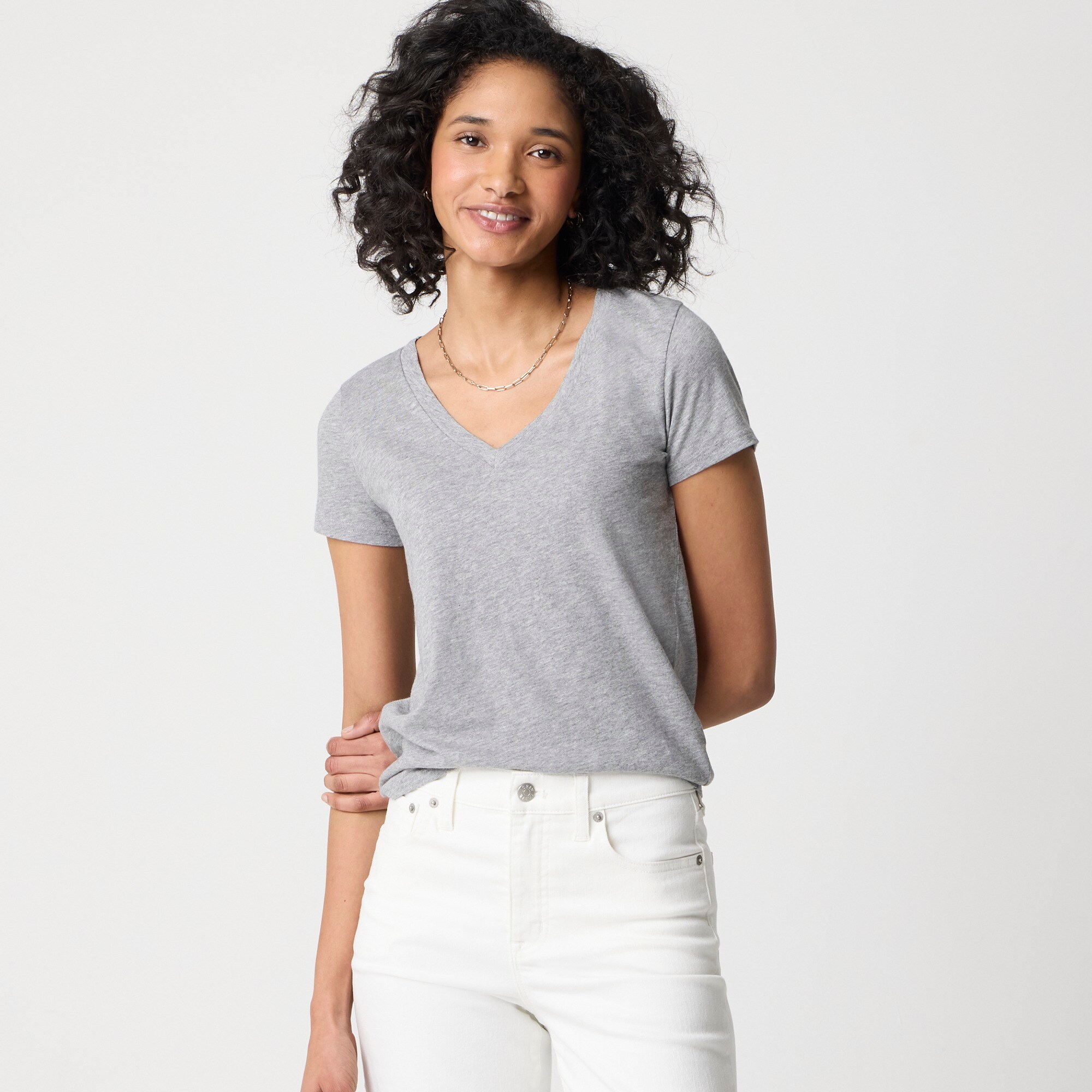 Short-sleeve vintage cotton V-neck tee