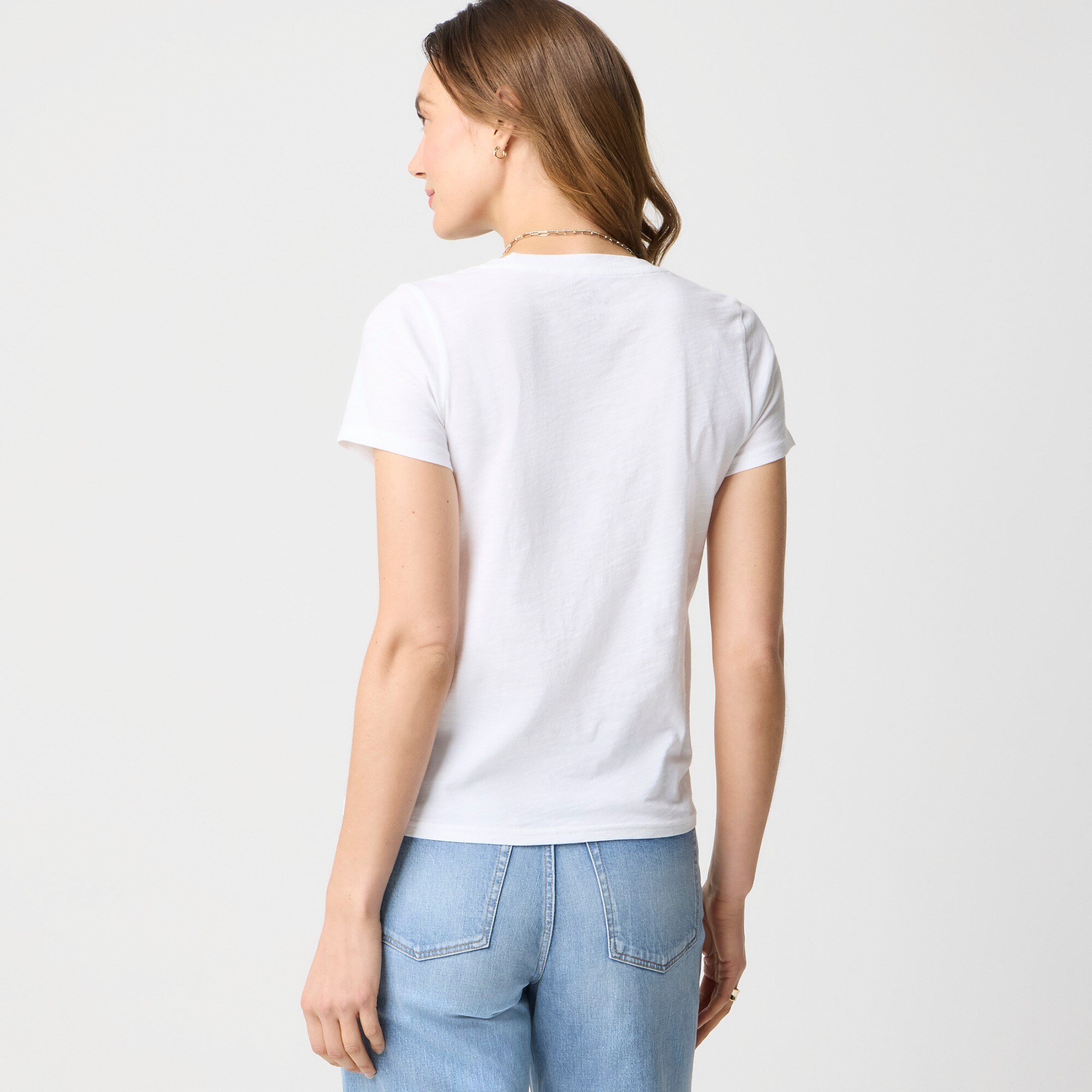 Short-sleeve vintage cotton V-neck tee