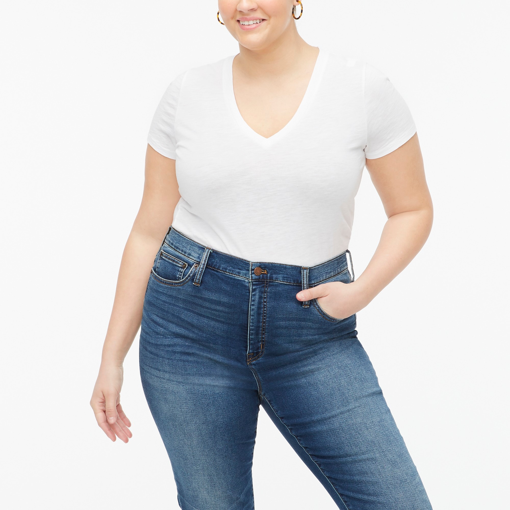 Short-sleeve Vintage Cotton V-neck Tee For Women | Factory