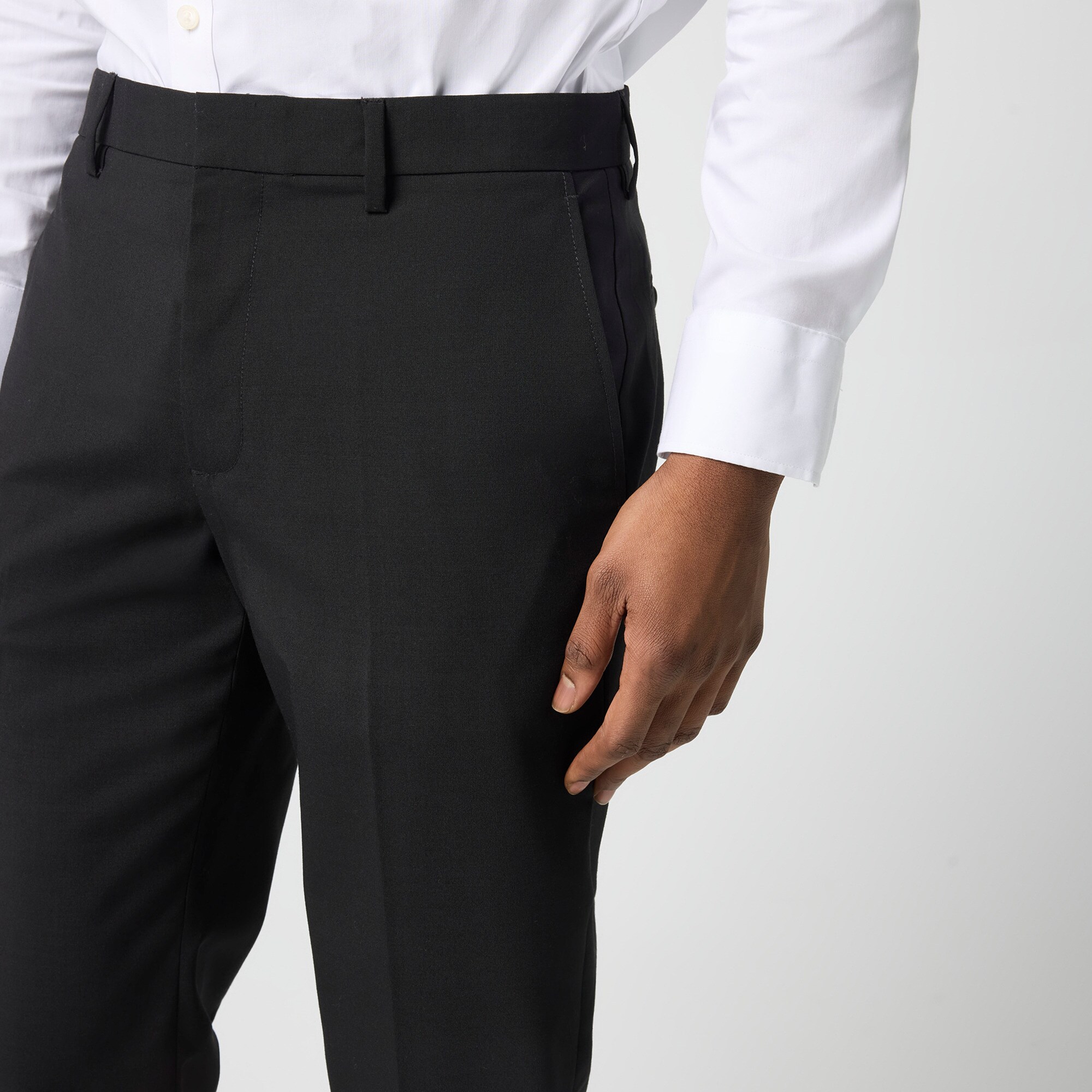 Thompson suit pant in four-season wool blend