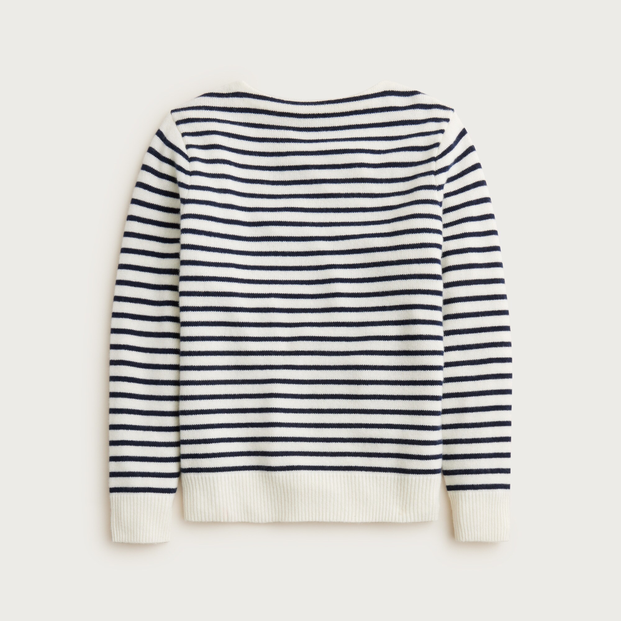 Midweight cashmere boatneck sweater in stripe