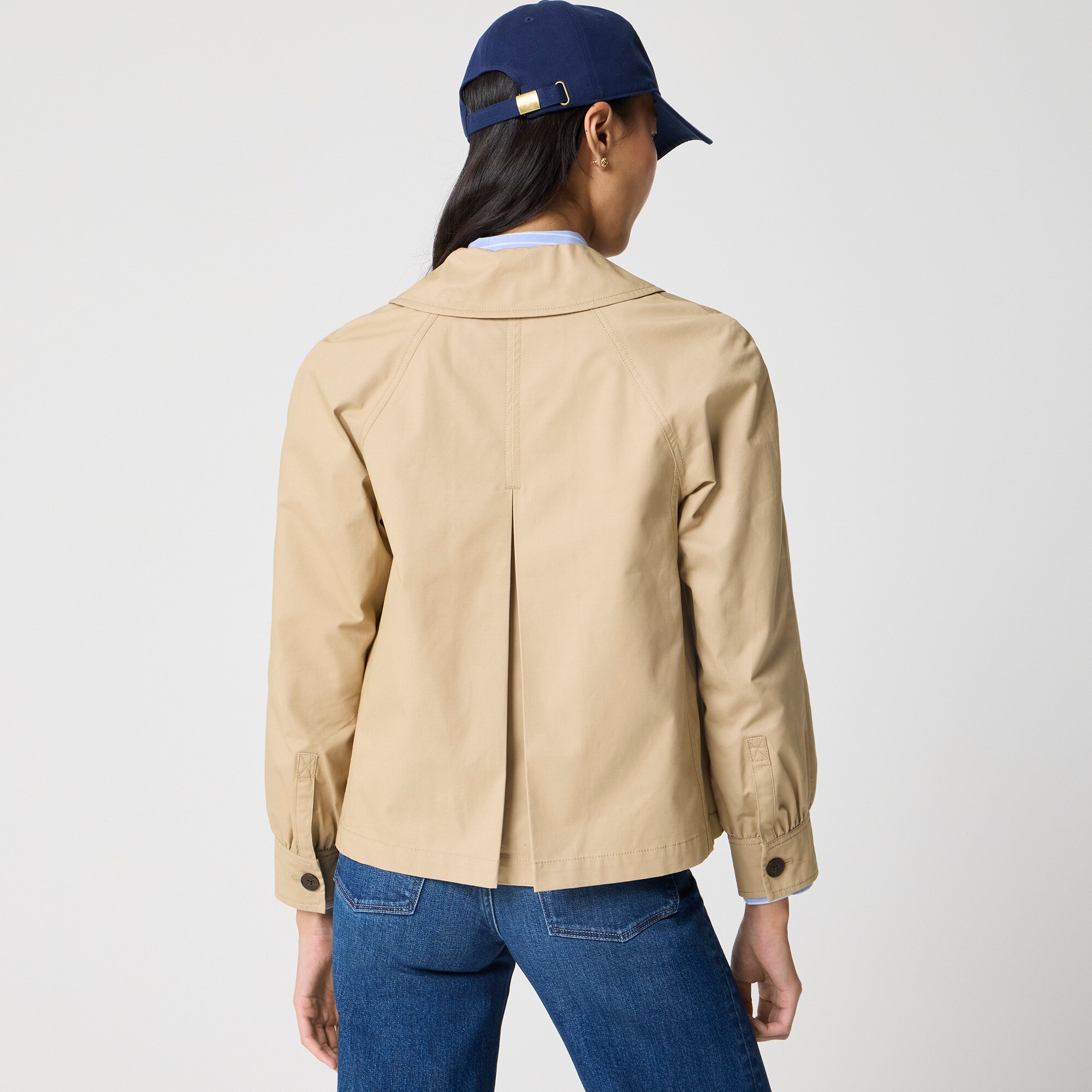 Short utility trench jacket