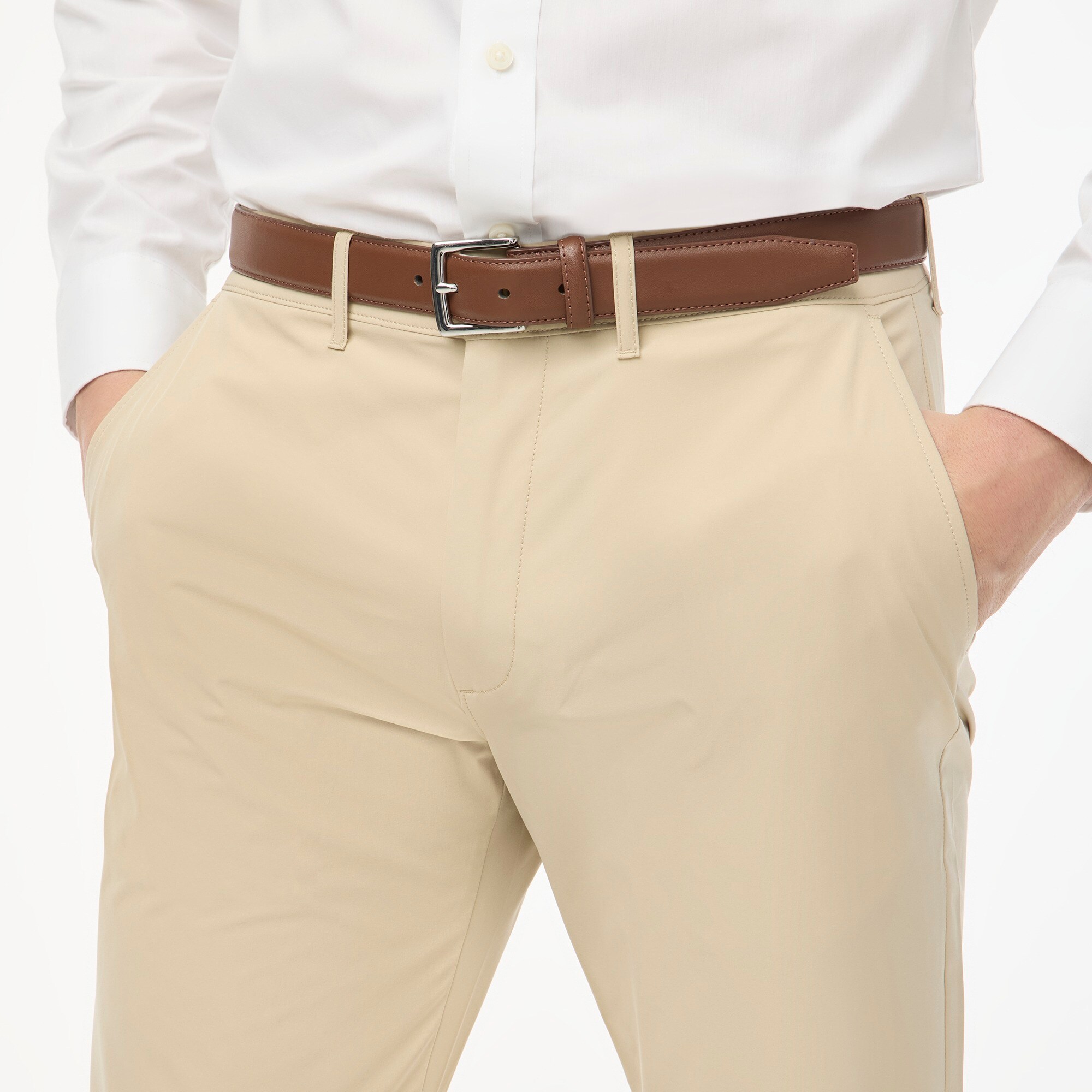 Straight-fit tech chino pant
