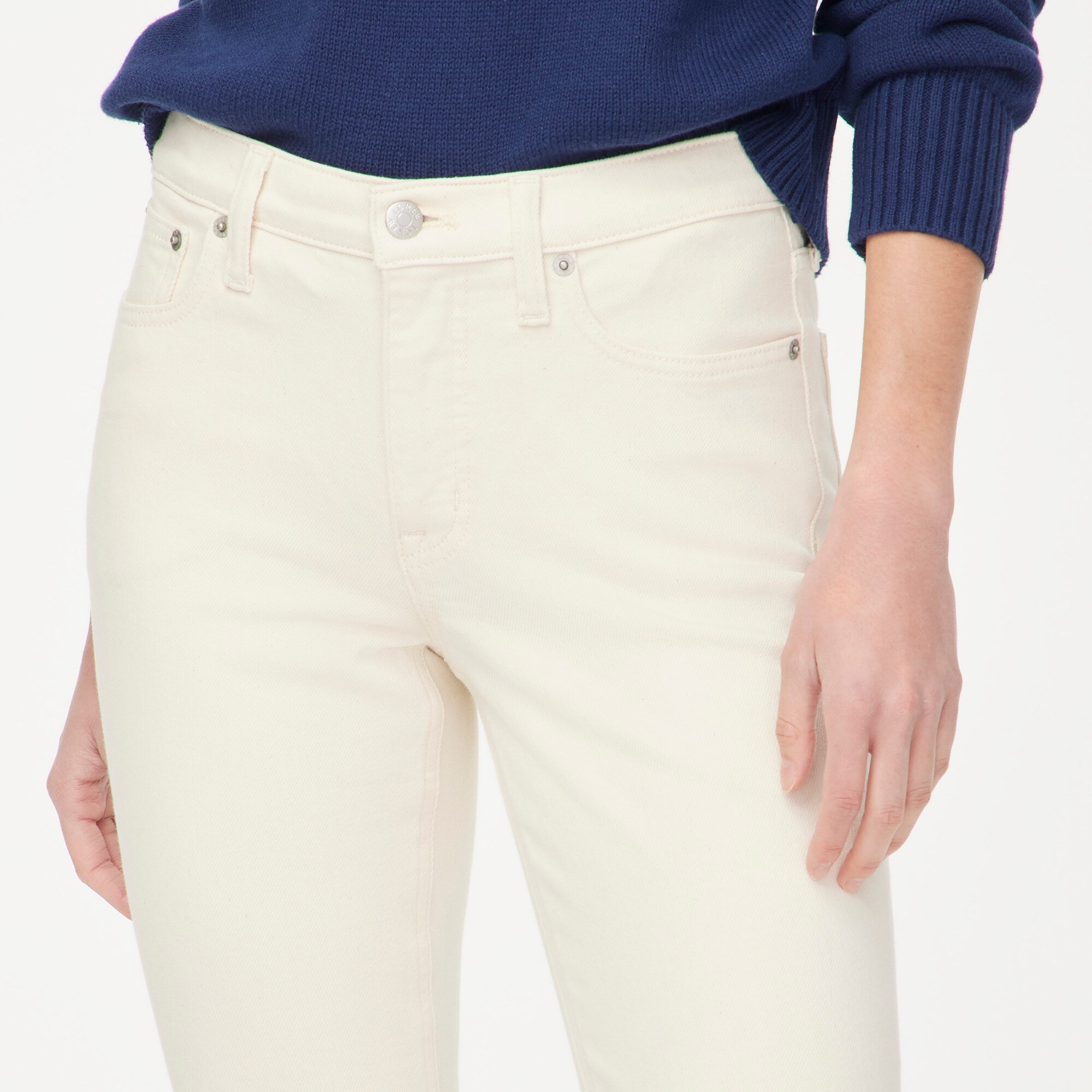 Petite mid-rise flare crop ecru jean in signature stretch