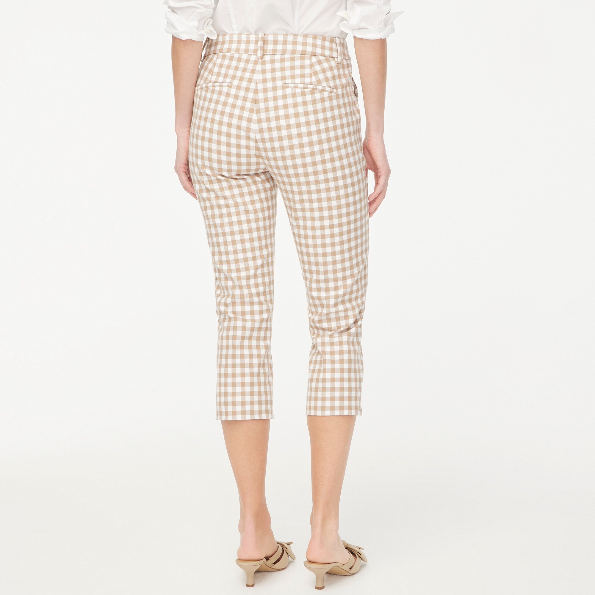 Slim straight-leg capri pant