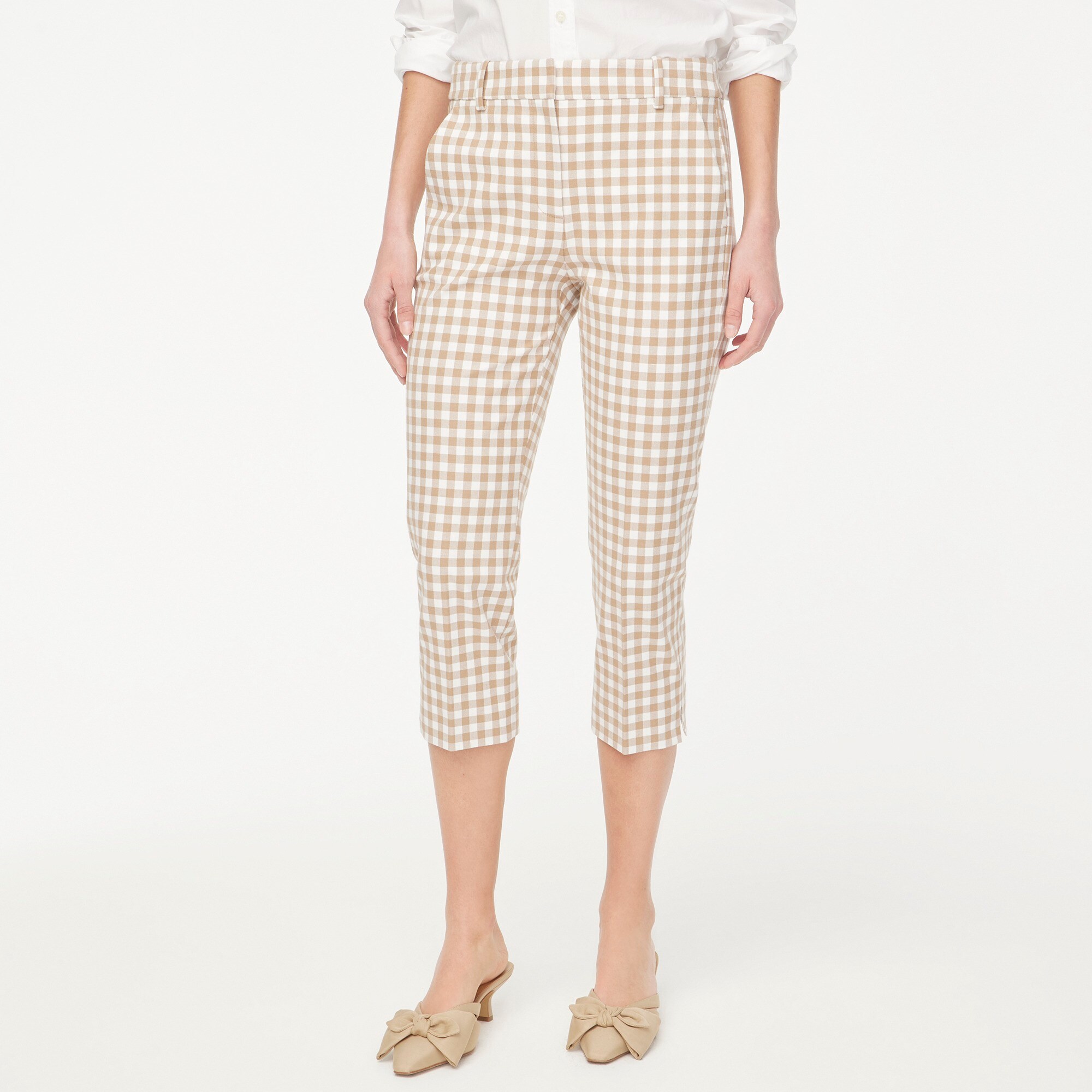 Slim straight-leg capri pant