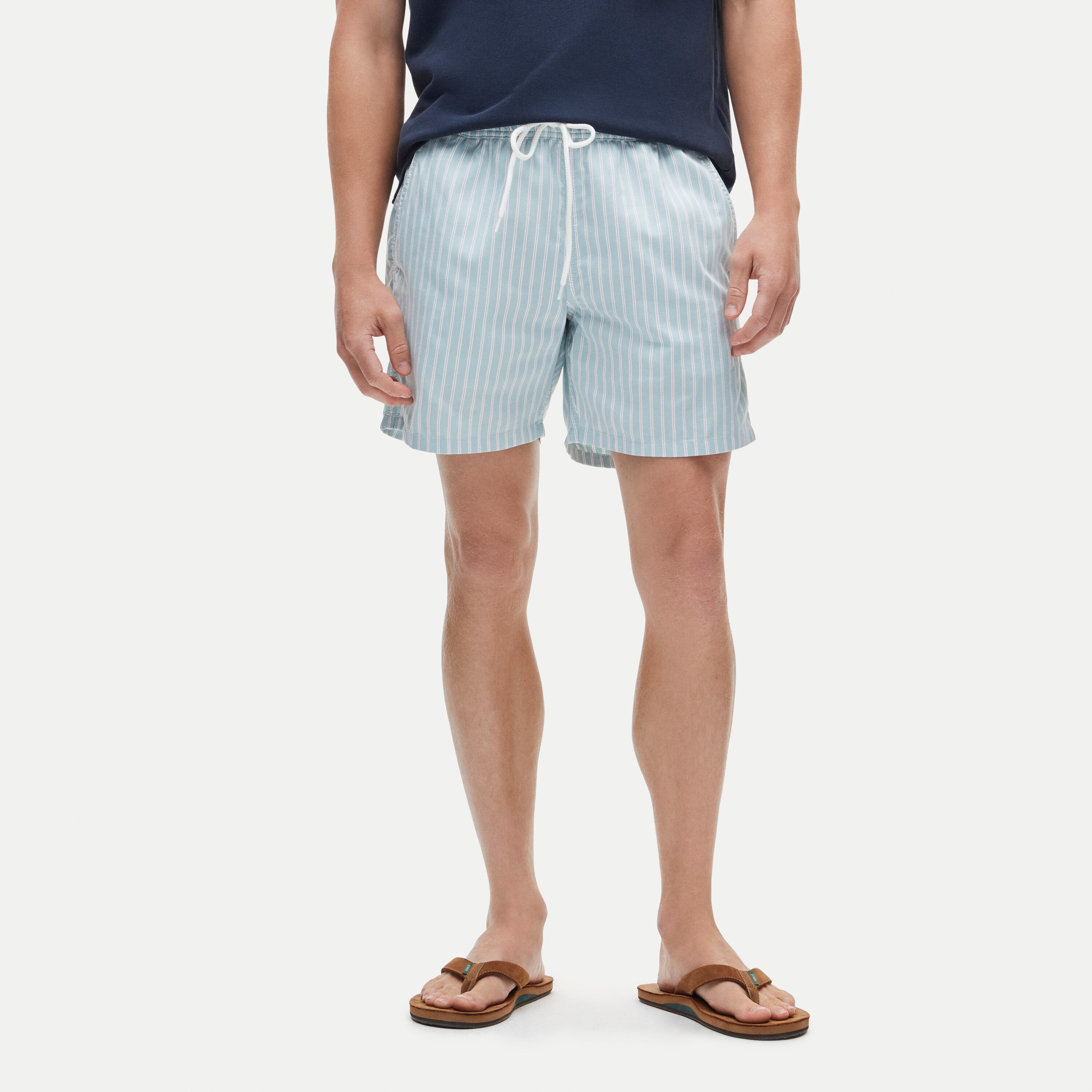 6" swim trunk in cotton-nylon blend oxford