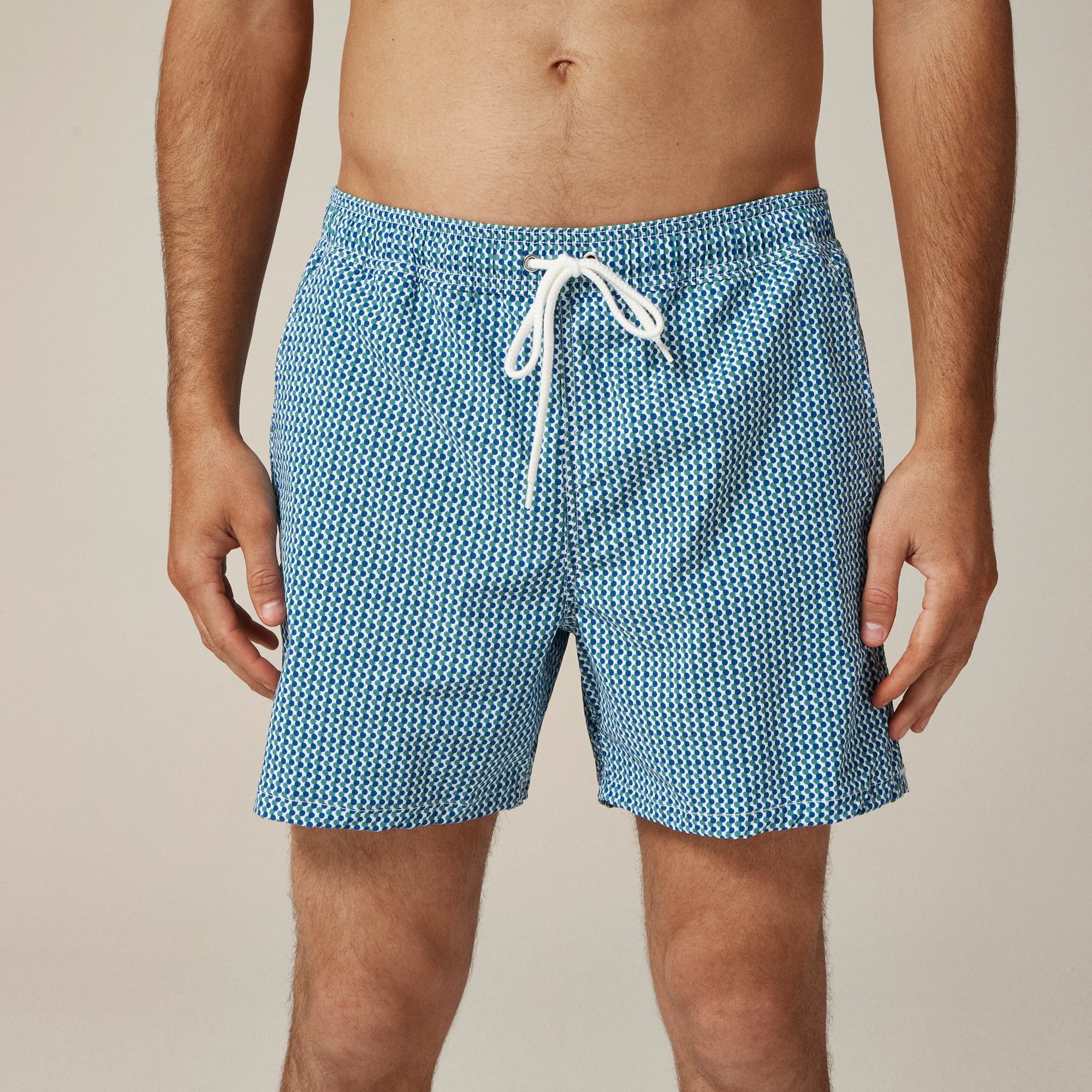 mens 6'' stretch swim trunk in print with ECONYL&reg; nylon