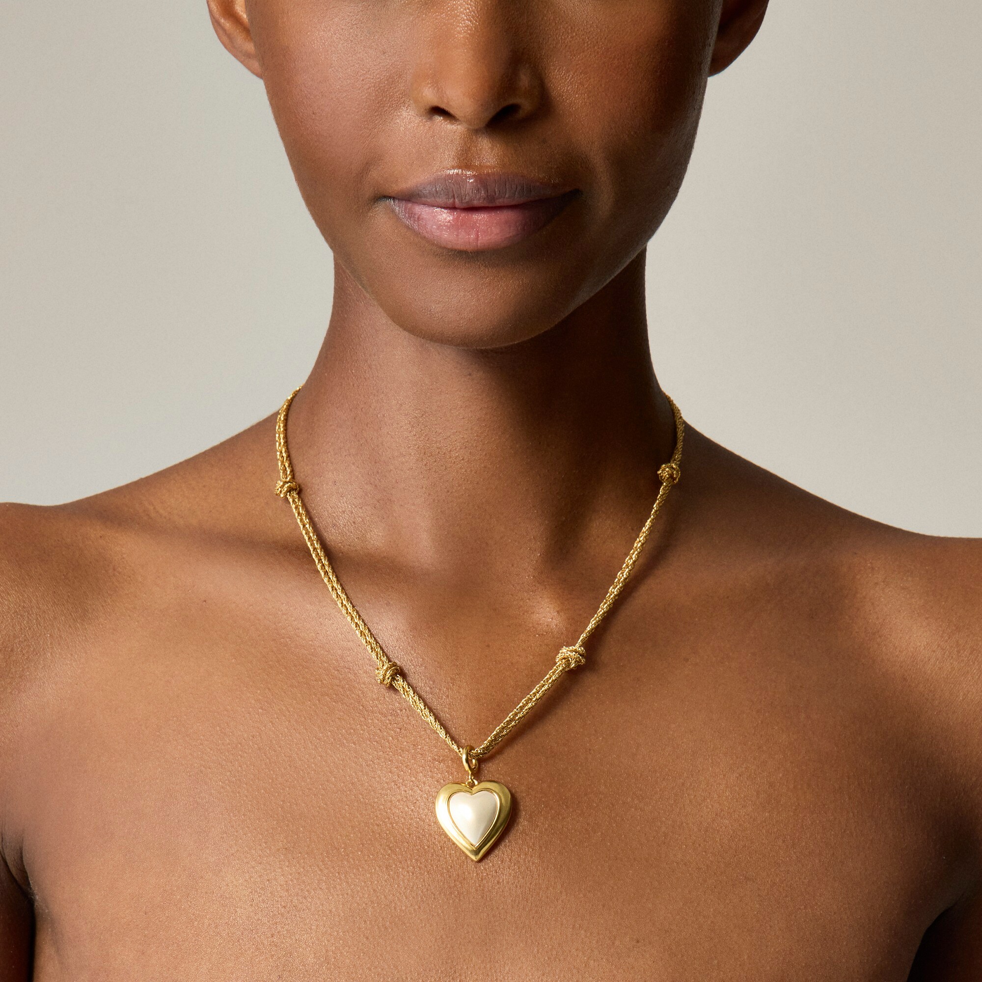 Pearl heart pendant necklace