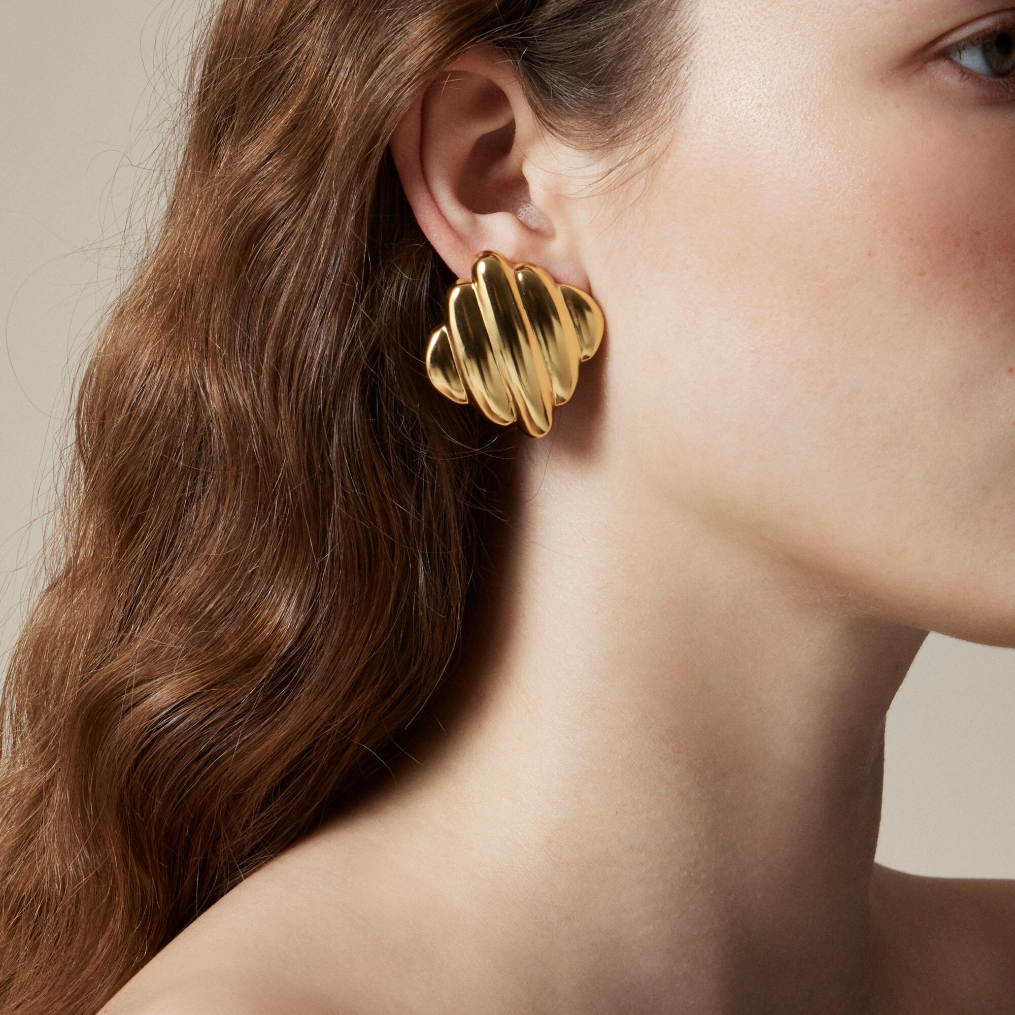 womens Ridged square stud earrings