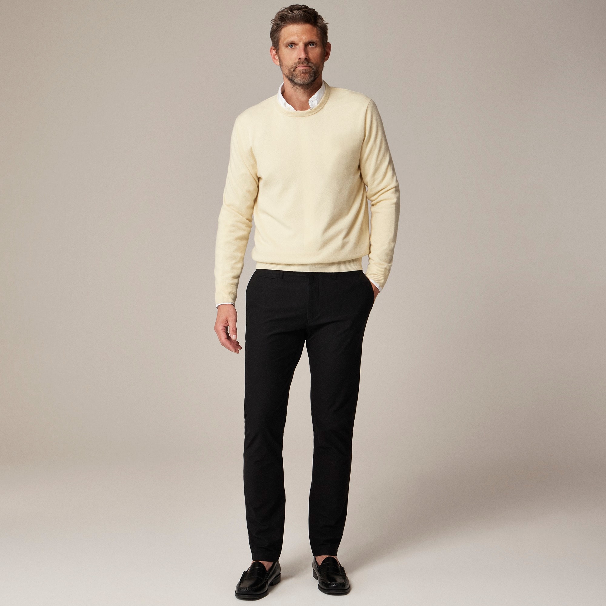 484 Slim-fit tech pant