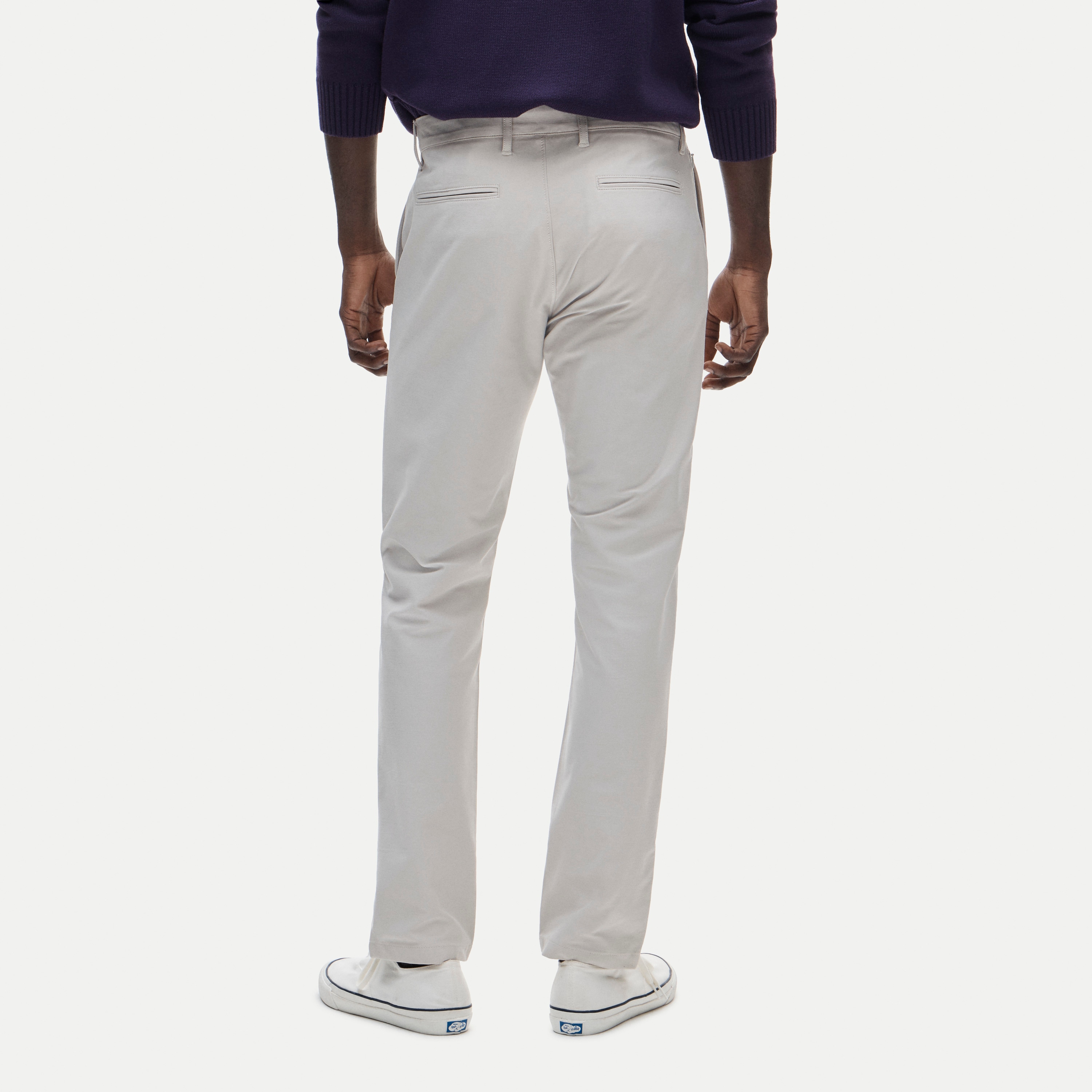 484 Slim-fit tech pant